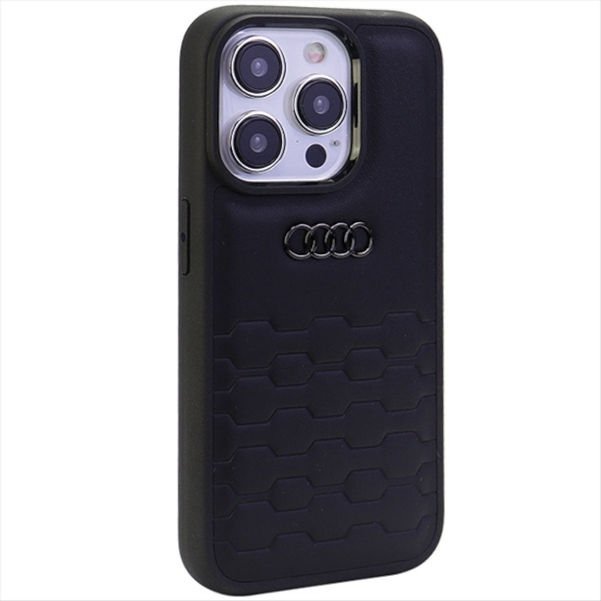 Eine schwarze Handyhülle mit einem iPhone, mit Audi-Logo und strukturiertem Design.