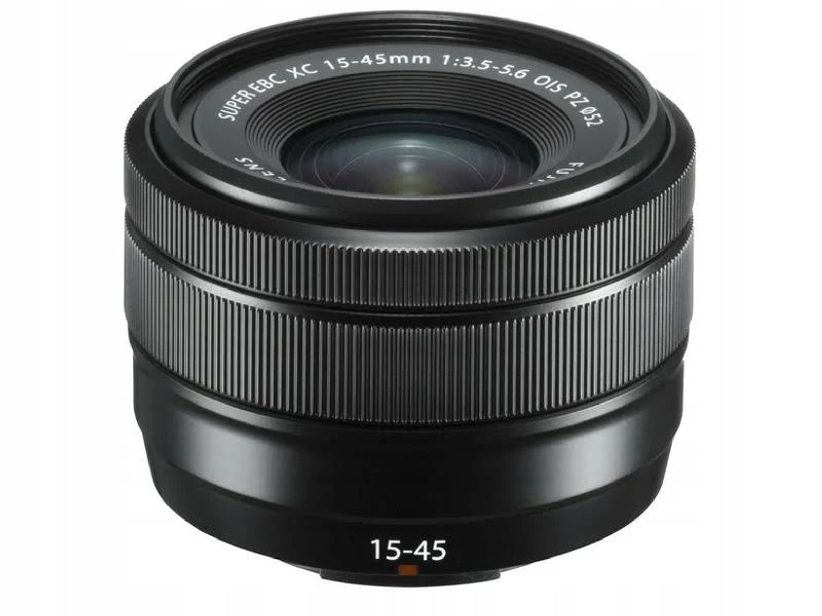 Zbliżenie czarnego obiektywu aparatu z numerami 15-45 wydrukowanymi na froncie.