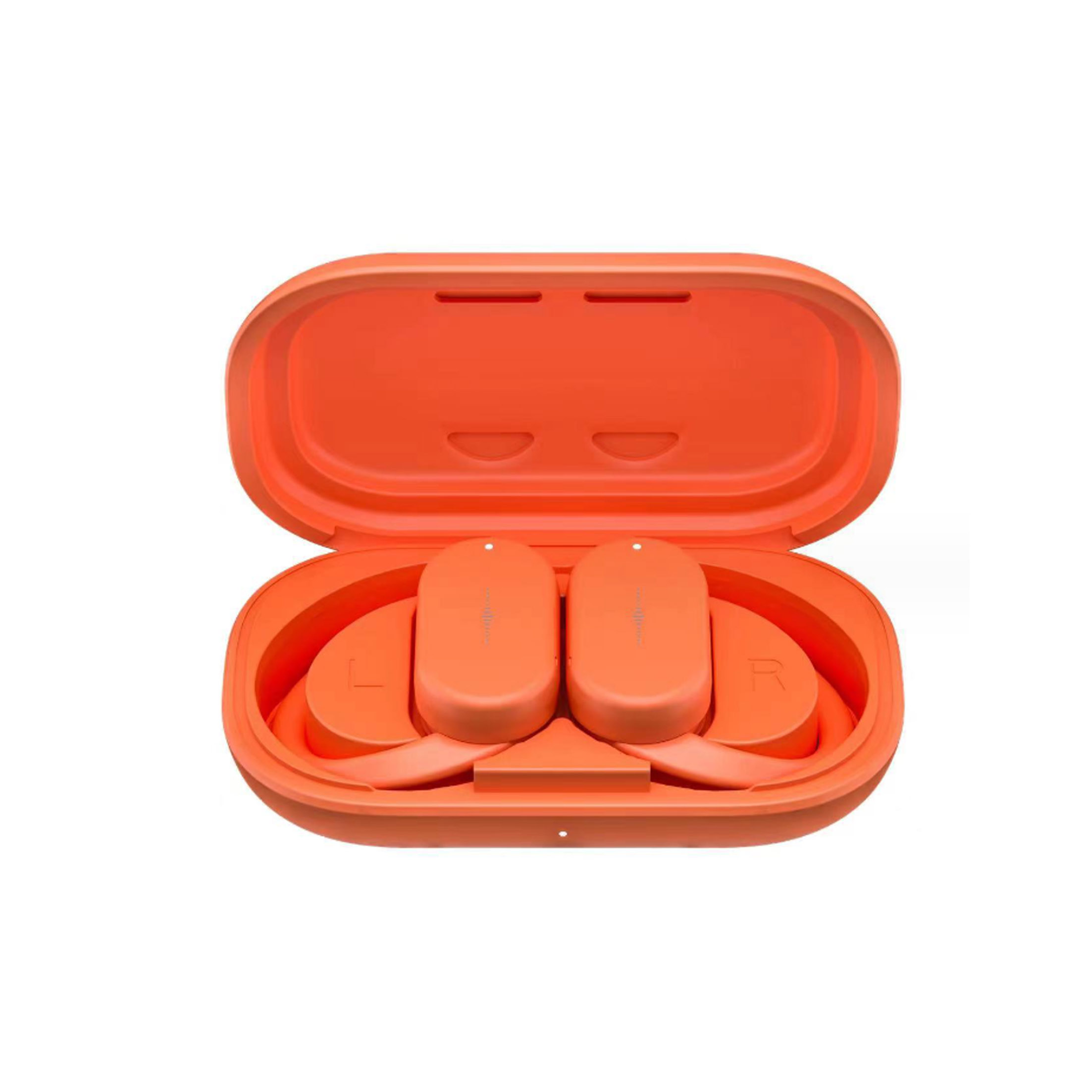 Pomarańczowe słuchawki w otwartym etui.