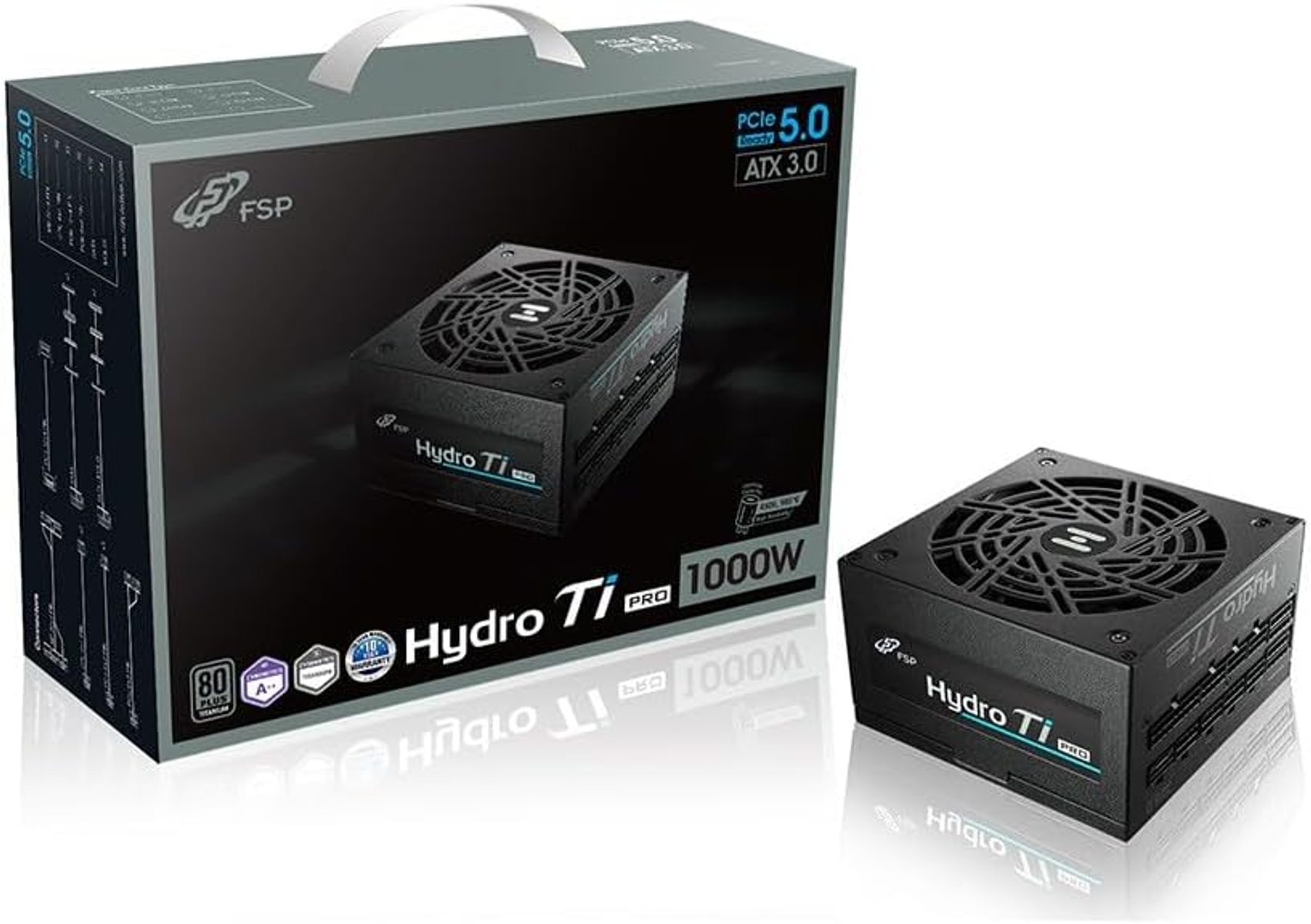 Czarny zasilacz i jego pudełko. Pudełko ma czarne tło.