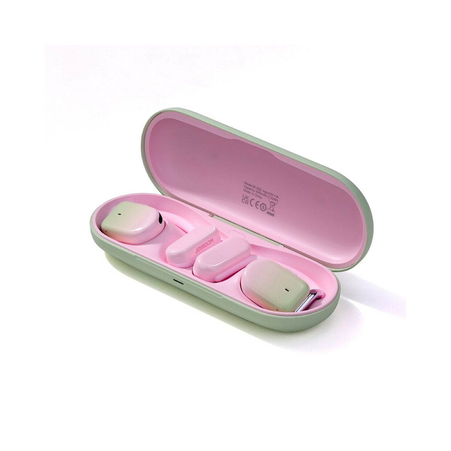 Un astuccio aperto, verde-rosa, contenente auricolari wireless e accessori di ricarica.