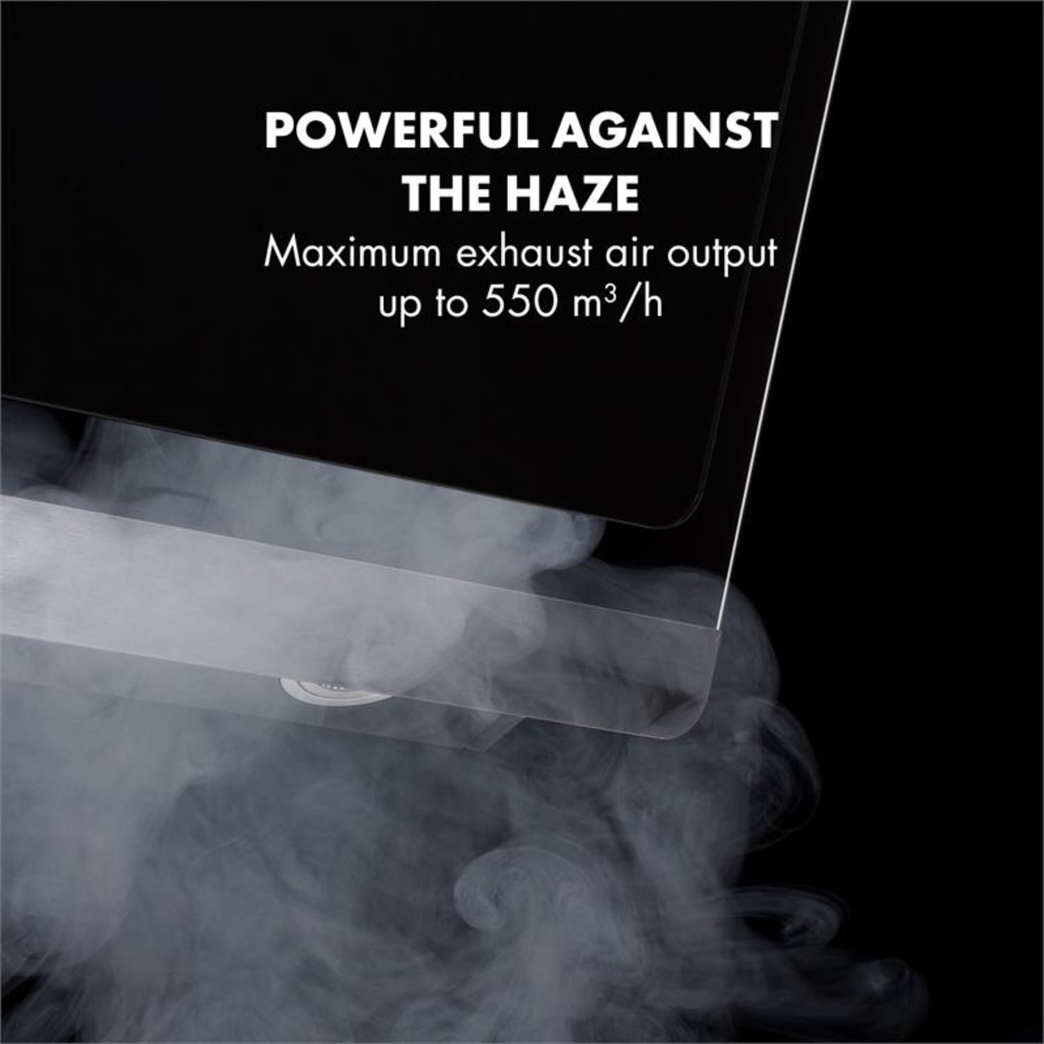 Schwarzes Gerät mit weißem Dampf, der daraus austritt, Text lautet 'Powerful Against The Haze'.