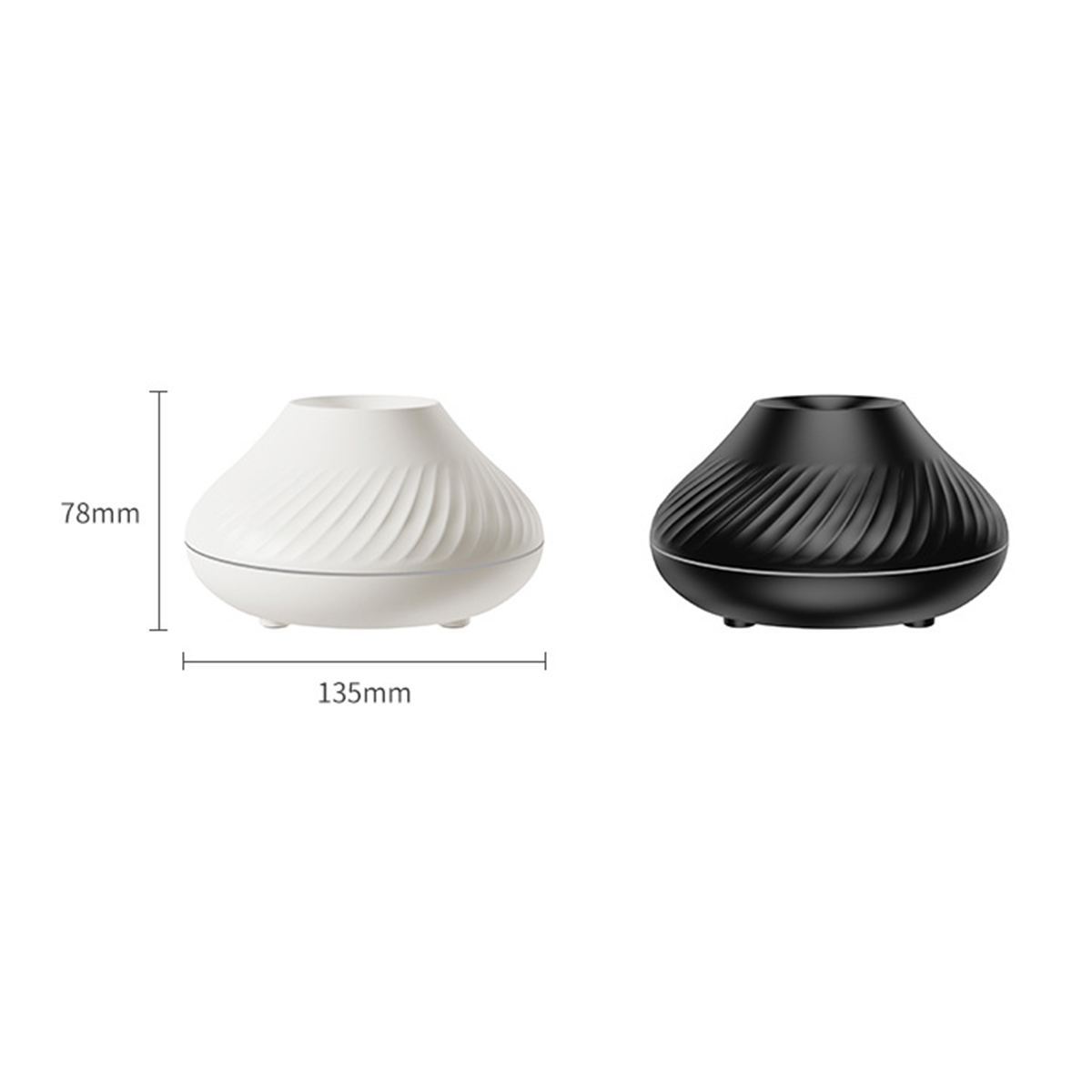 Zwei weiße und schwarze Diffusoren mit Abmessungen: 78 mm Höhe, 135 mm Breite.
