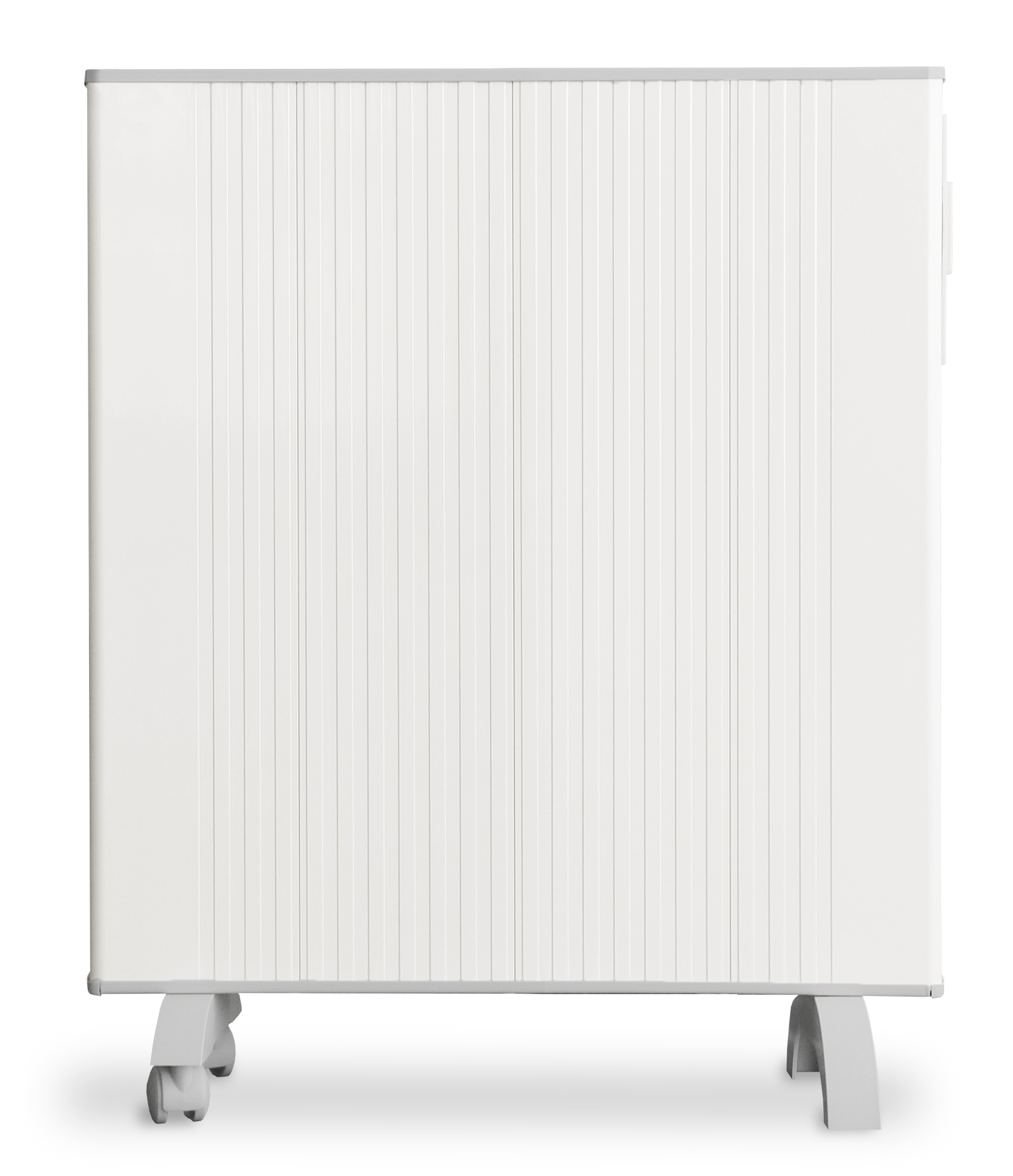 Radiador eléctrico blanco con líneas verticales en el frente. Está sobre ruedas.