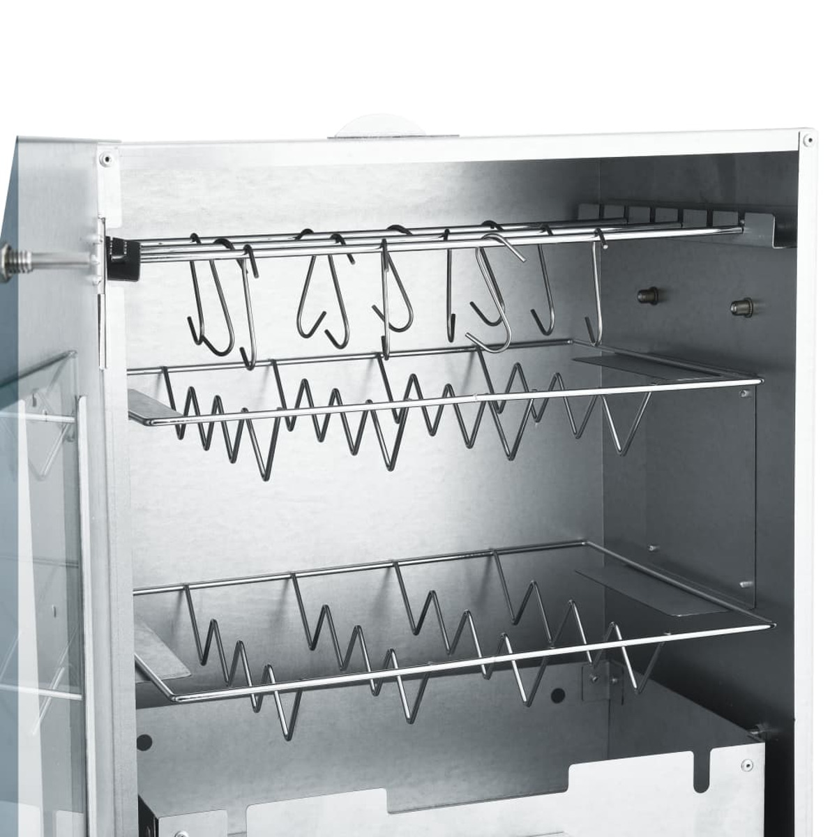 Offener Metall-Räucherofen mit Rosten und Haken im Inneren, bereit zum Kochen.