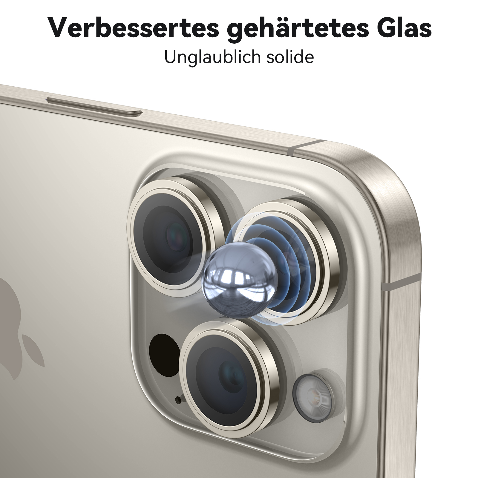 Eine Telefonkamera-Ausbuchtung mit drei Objektiven und einer Metallkugel.