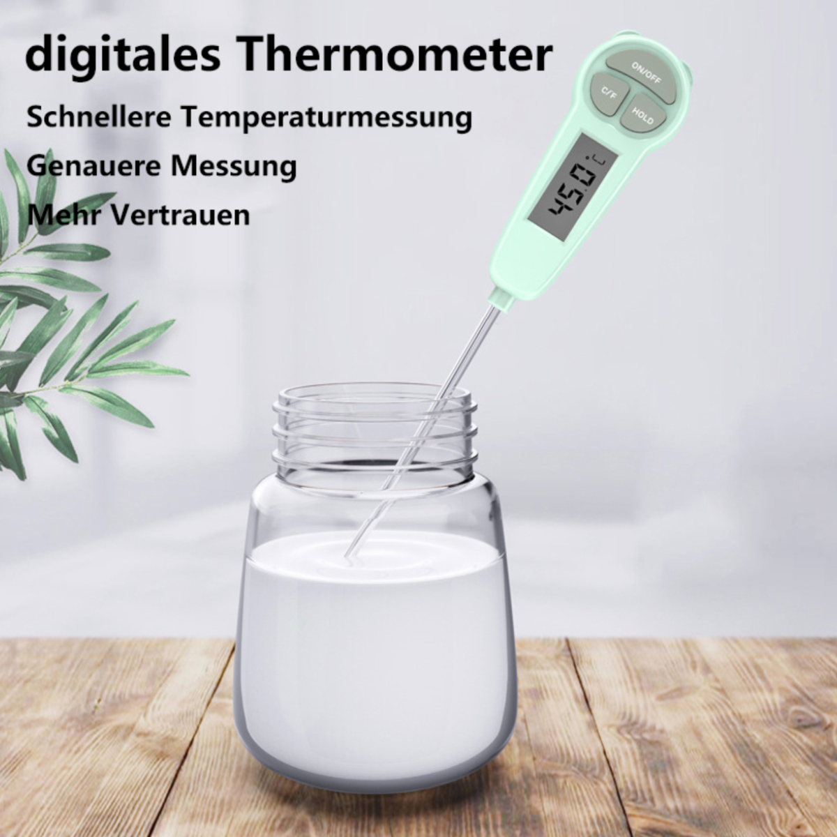 Ein Thermometer befindet sich in einem Glas, gefüllt mit weißer Flüssigkeit. Das Thermometer zeigt 45,0.