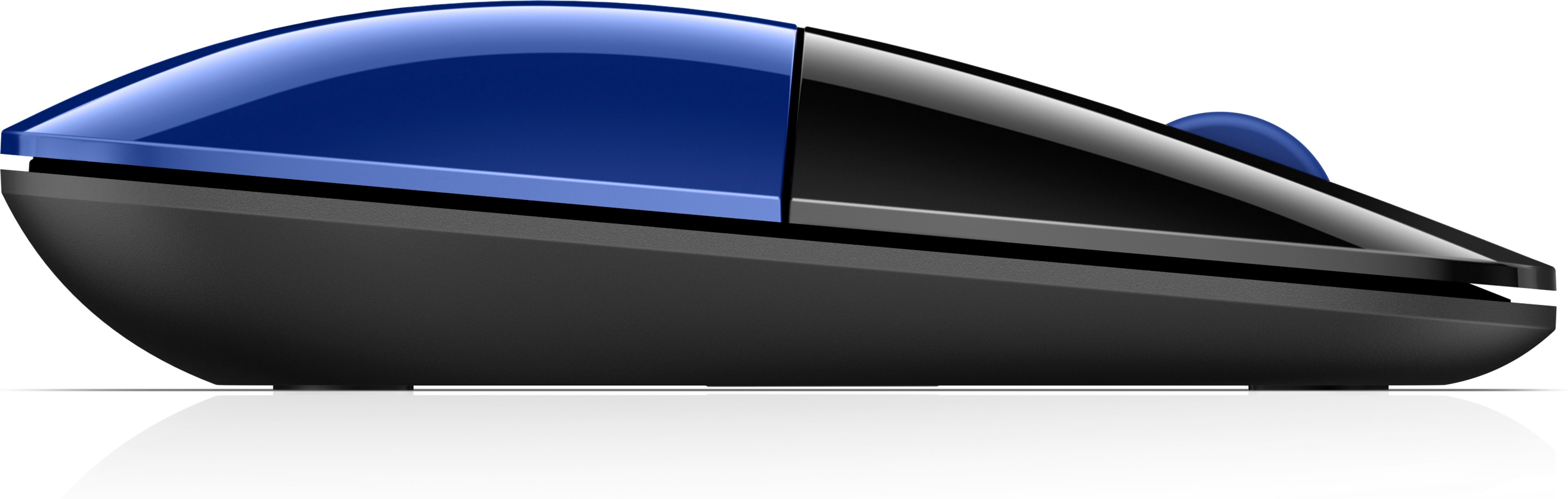 Niebieska i czarna mysz komputerowa. Widok z boku, pokazujący zakrzywiony kształt i przyciski.