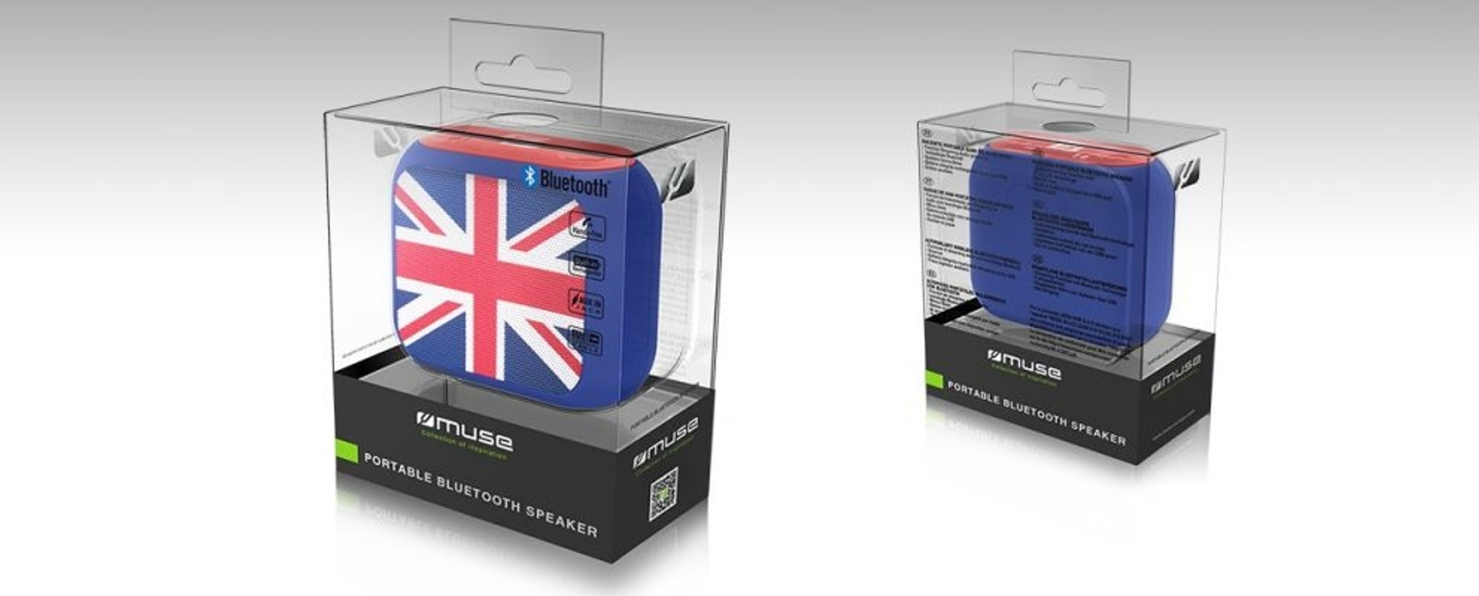 Twee draagbare bluetooth-luidsprekers in doorzichtige plastic hoesjes, elk met het Union Jack-ontwerp.