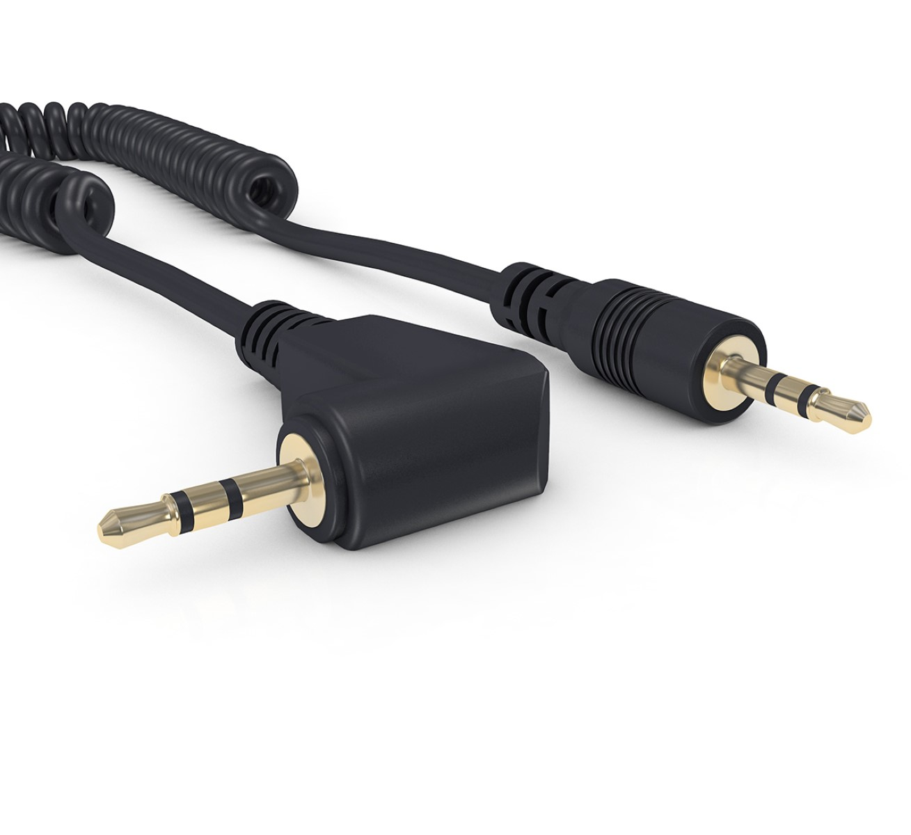 Schwarzes, gewendeltes Audiokabel mit zwei abgewinkelten 3,5-mm-Klinkensteckern. Weißer Hintergrund.