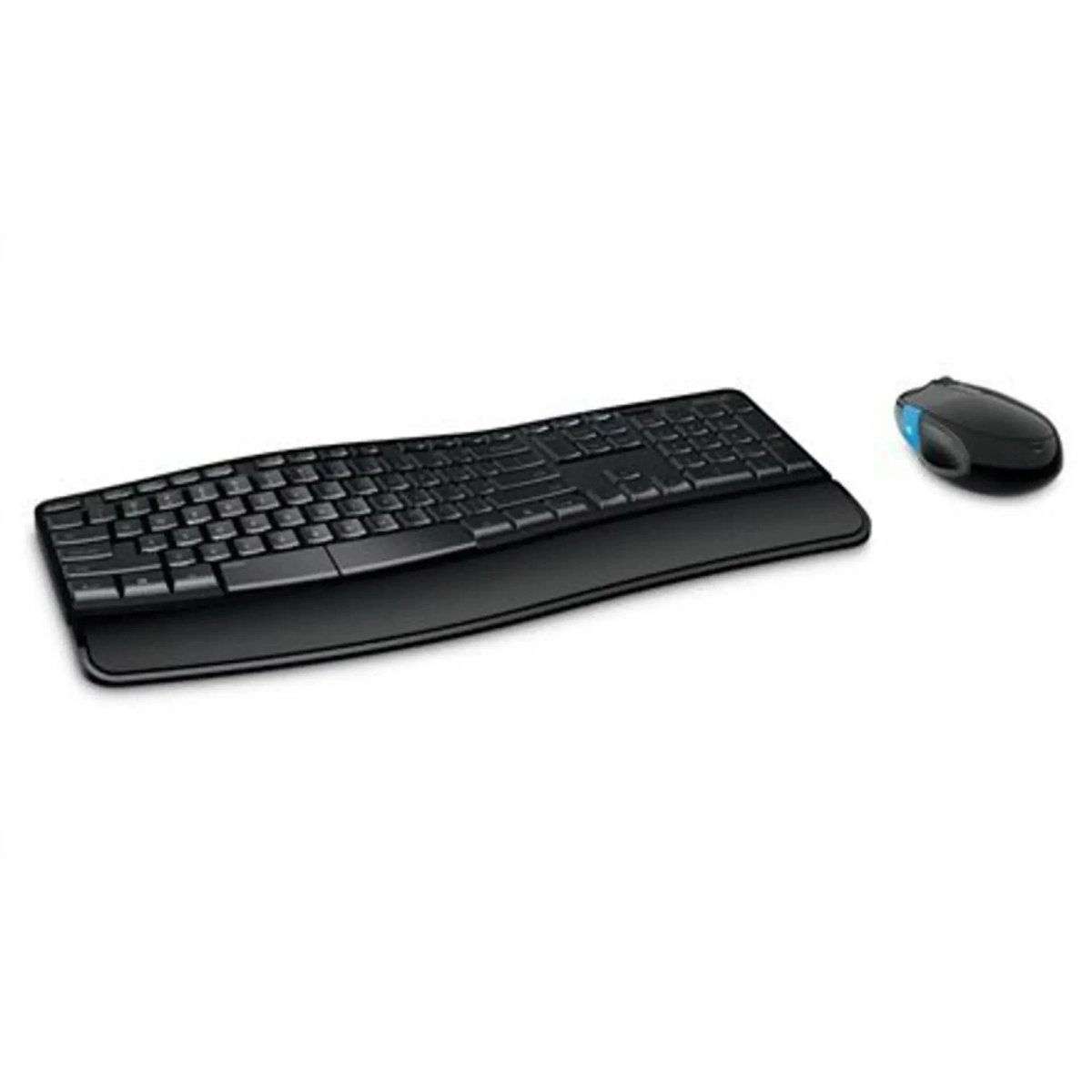 Tastiera e mouse Microsoft neri su superficie bianca.