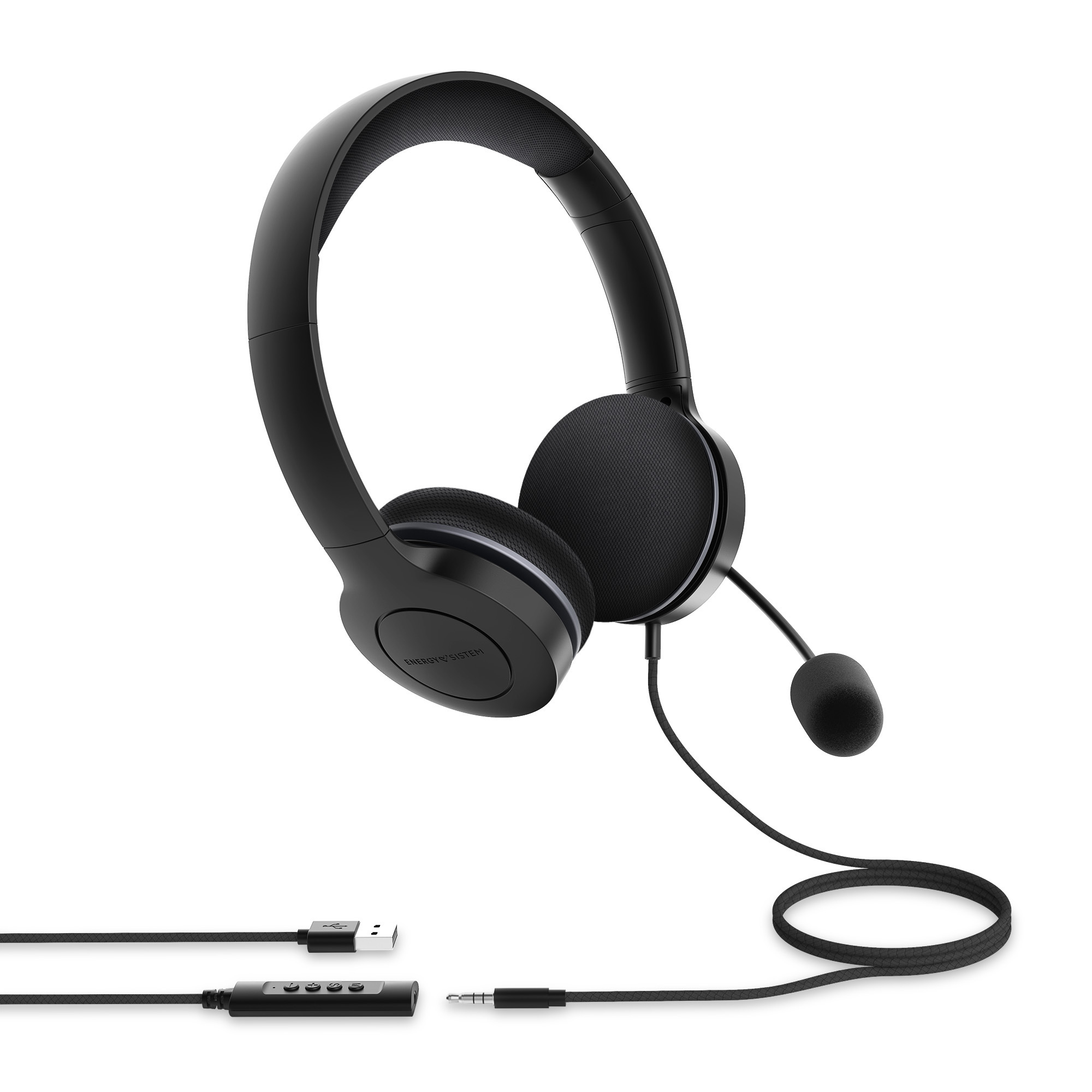 Auriculares negros con micro y controles. Tiene USB y conector de 3,5 mm.