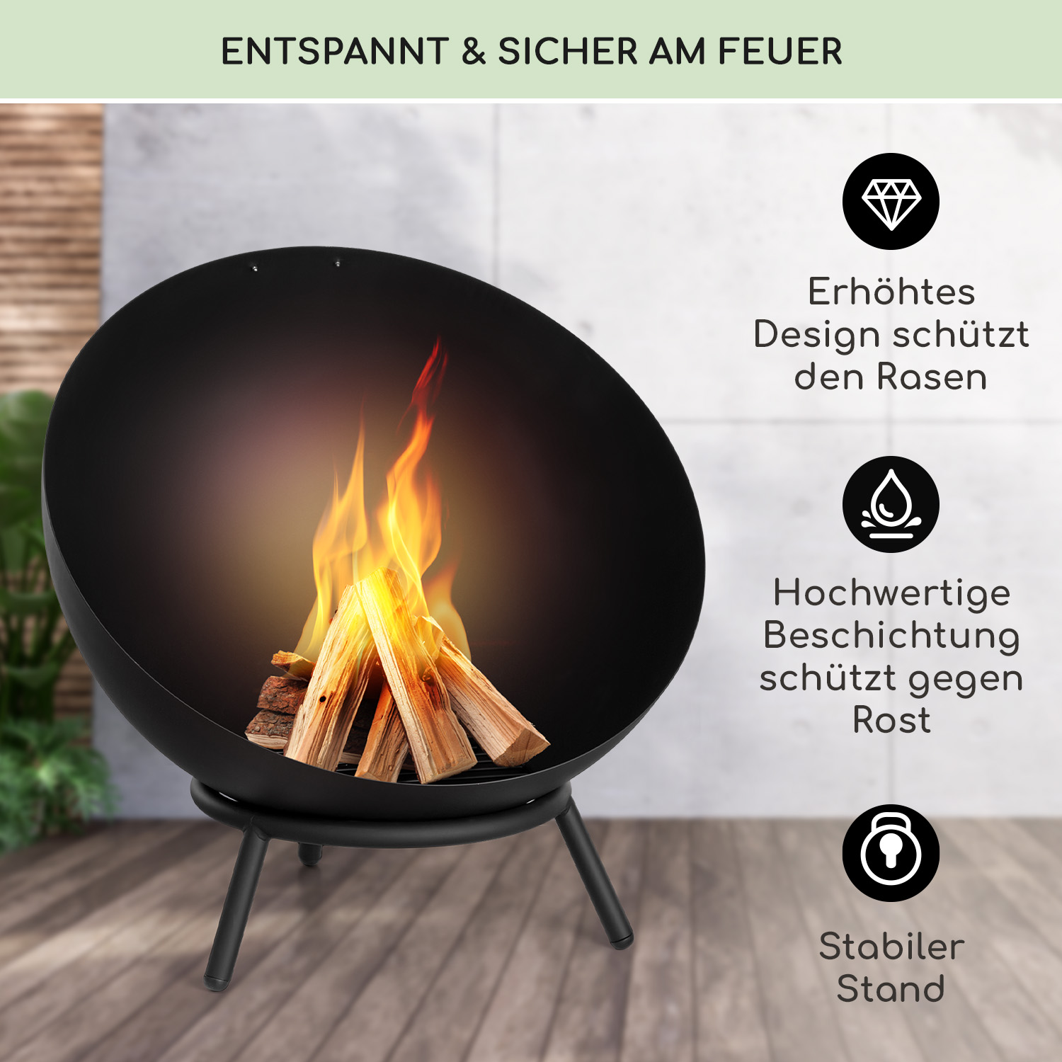 Schwarze Metall-Feuerstelle mit brennenden Holzscheiten. Text: Entspannt & Sicher am Feuer. Merkmale: Diamant, Wassertropfen, Schlüssel.
