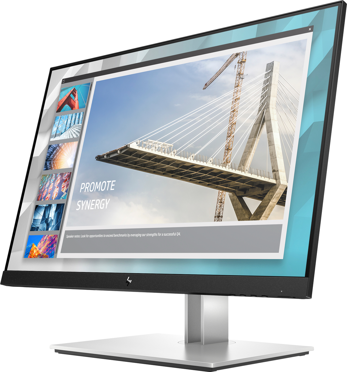 Computermonitor mit Brückenszene. Text wirbt für Synergie. Der Monitor steht auf einem Metallständer.