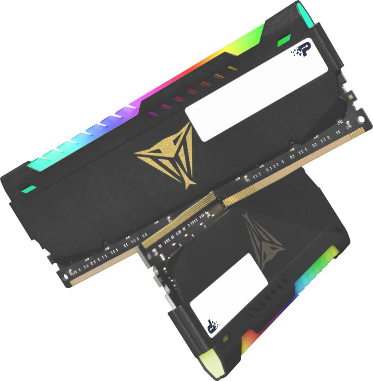 Schwarze RAM-Riegel mit RGB-Beleuchtung. Ein goldenes Viper-Logo ist sichtbar. Weiße Aufkleber sind auf den Riegeln.