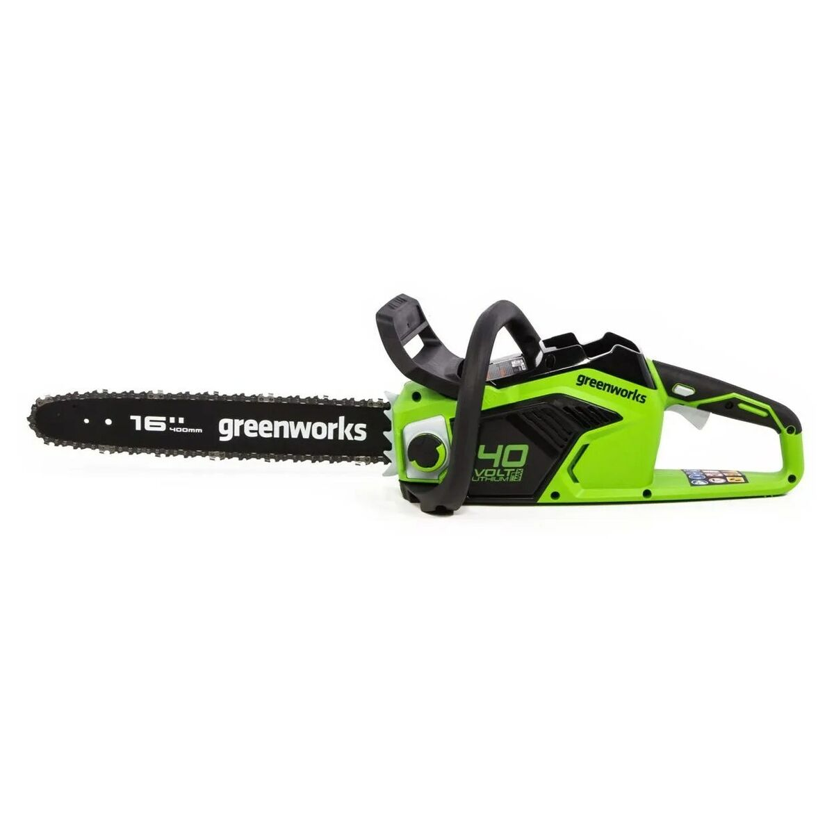Una motosierra Greenworks 40V verde y negra, vista de lado.