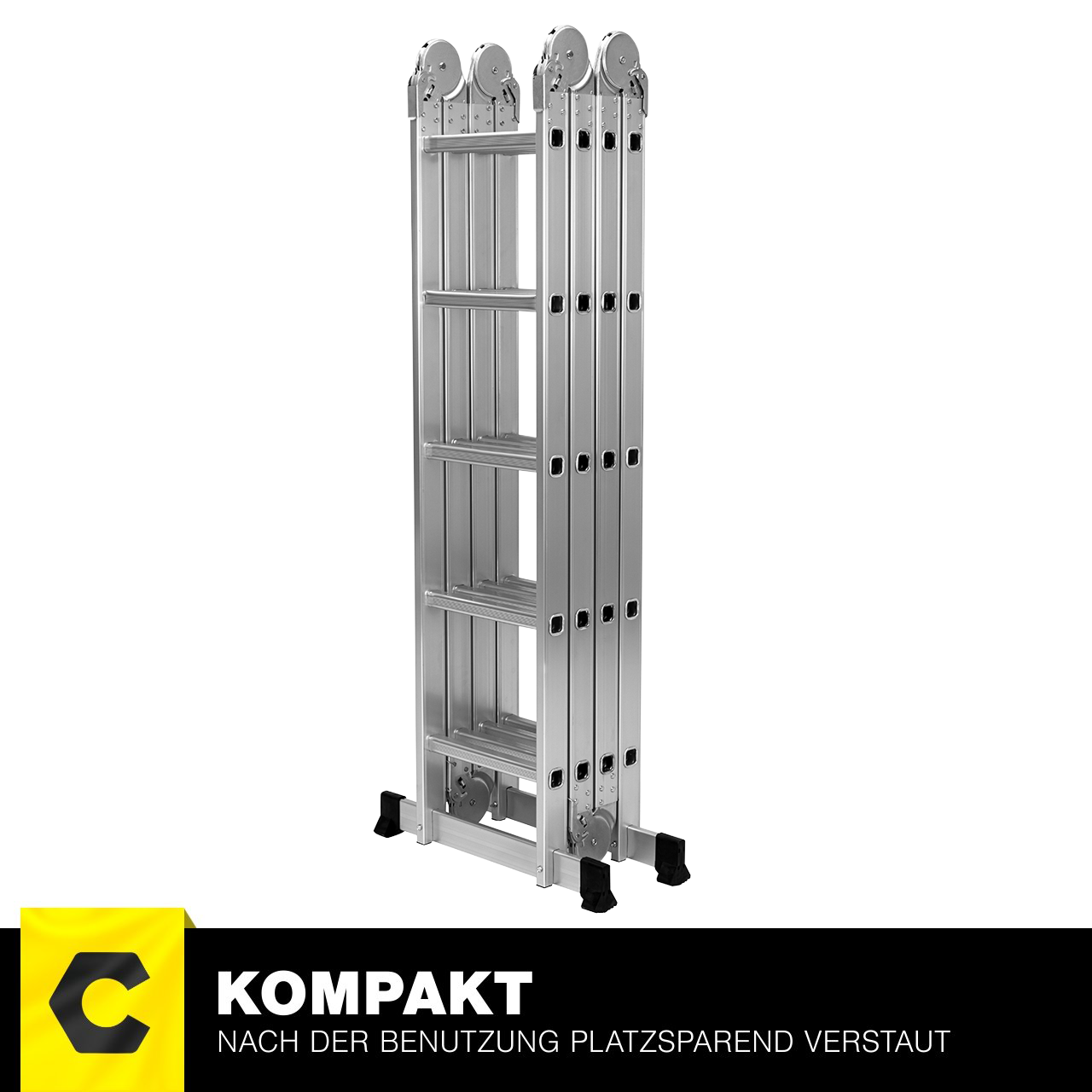 Eine silberne Klappleiter, kompakt und stehend, mit schwarzen Füßen und dem Logo 'C' unten.