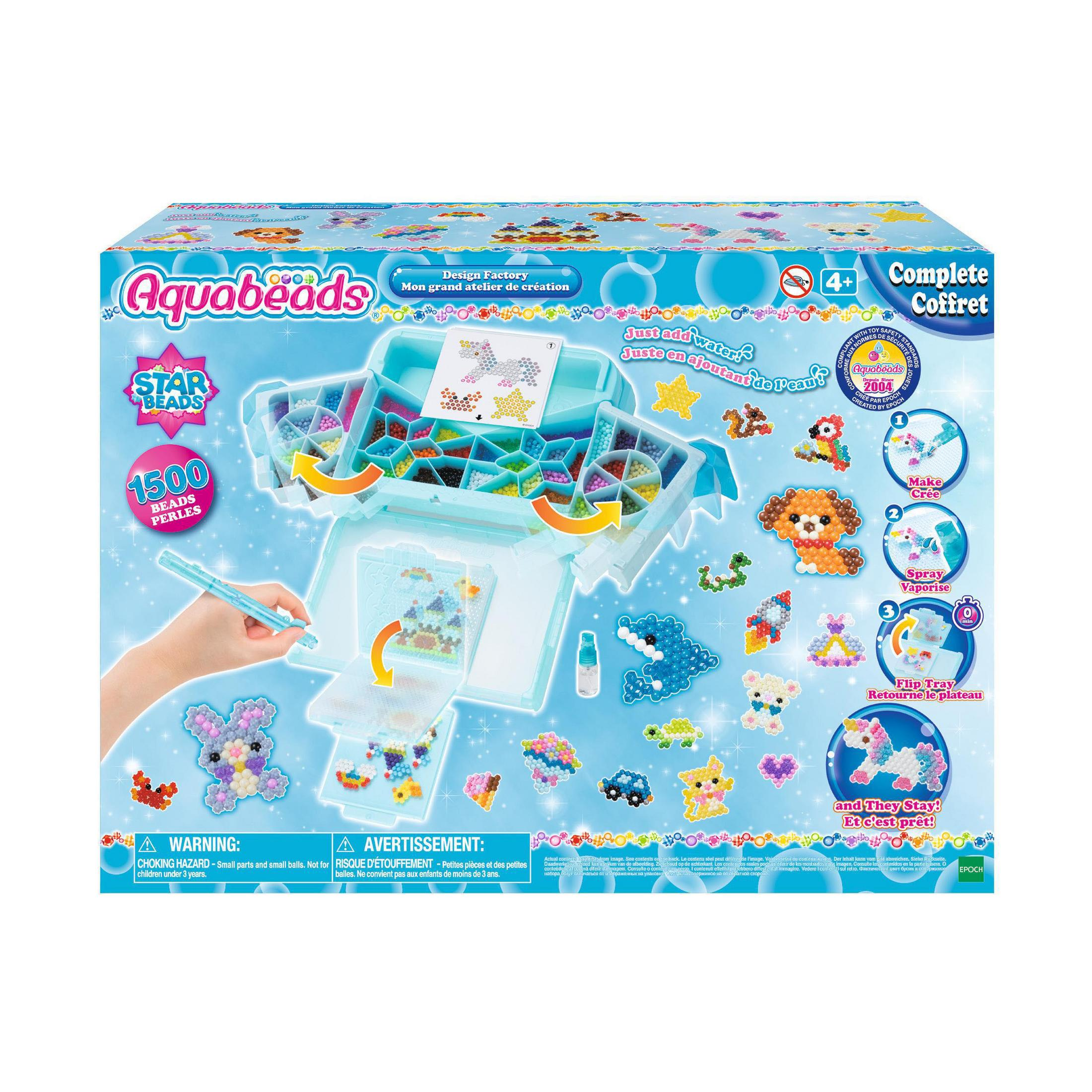 Scatola kit artigianale Aquabeads con perline, un vassoio e oggetti artigianali.
