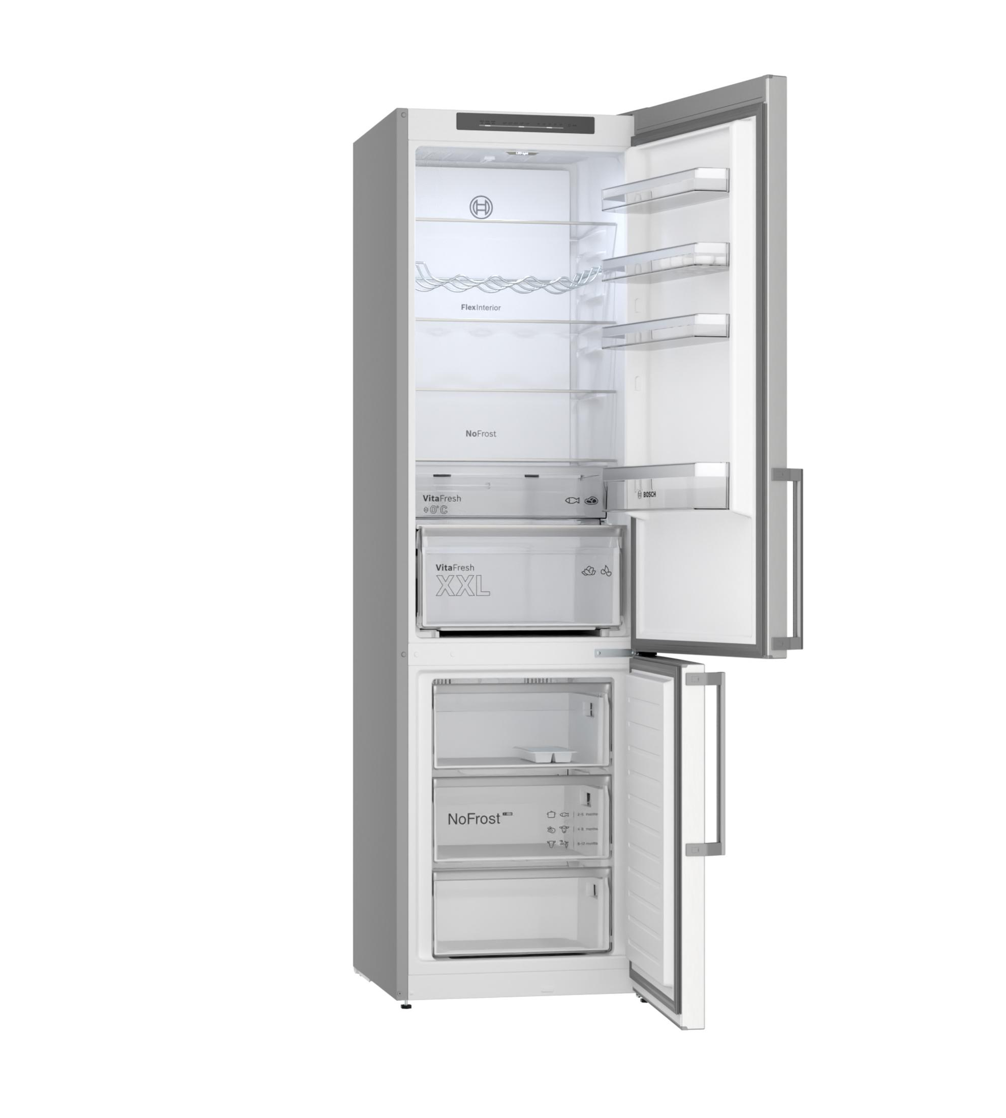 Offener Kühlschrank mit weißem Innenraum. Regale und Schubladen sind sichtbar, Lebensmittel drin.