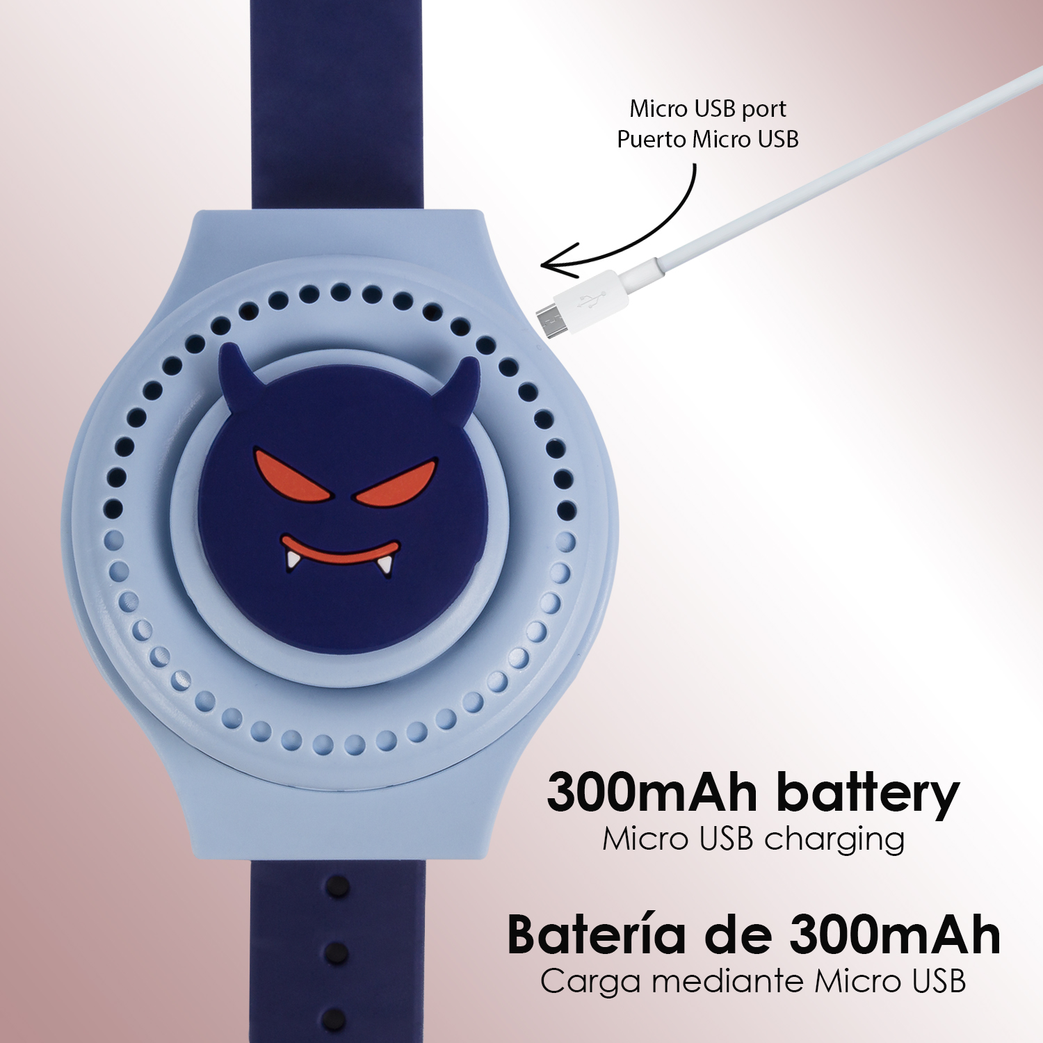 Eine blaue Smartwatch mit einem Teufelsgesicht darauf. Ein USB-Ladekabel ist an der Seite eingesteckt.