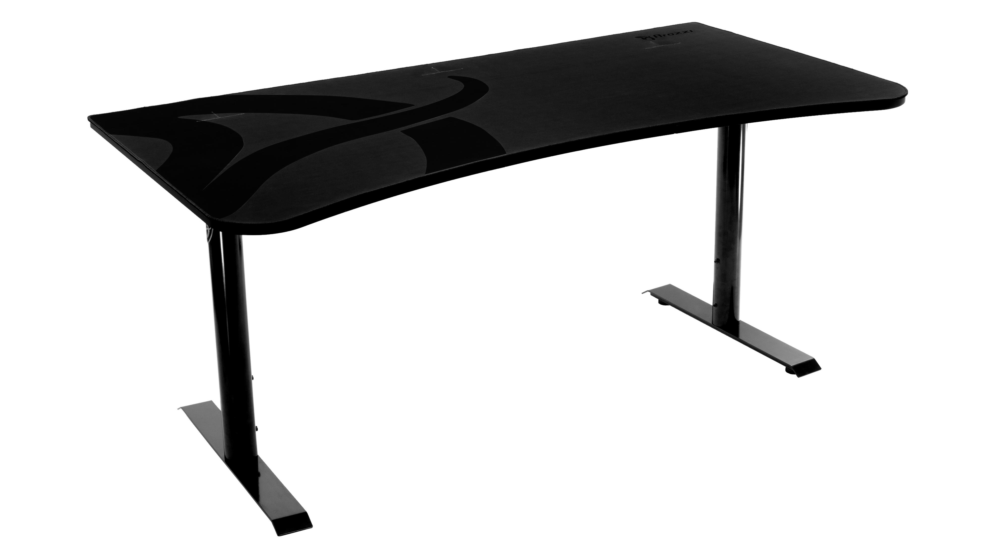 Een zwart gaming bureau met een gebogen voorkant, ondersteund door zwarte poten op een witte achtergrond.