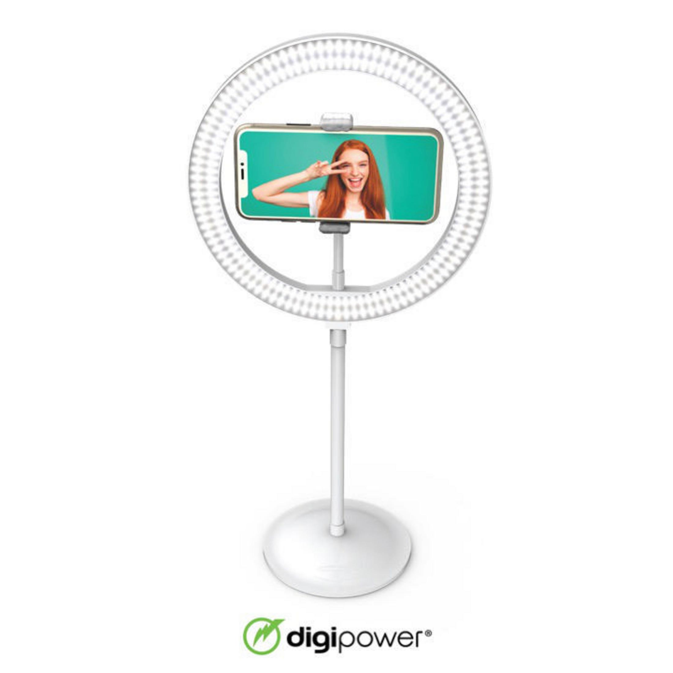 Ein weißes Ringlicht mit einem Telefon in der Mitte, das eine Frau mit Friedenszeichen zeigt. DigiPower-Logo unten.