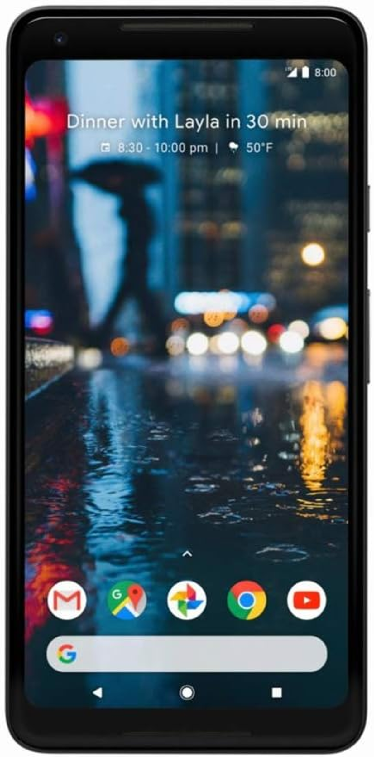 Ein Smartphone-Bildschirm mit Wettervorhersage. Es regnet, eine verschwommene Stadt ist im Hintergrund.