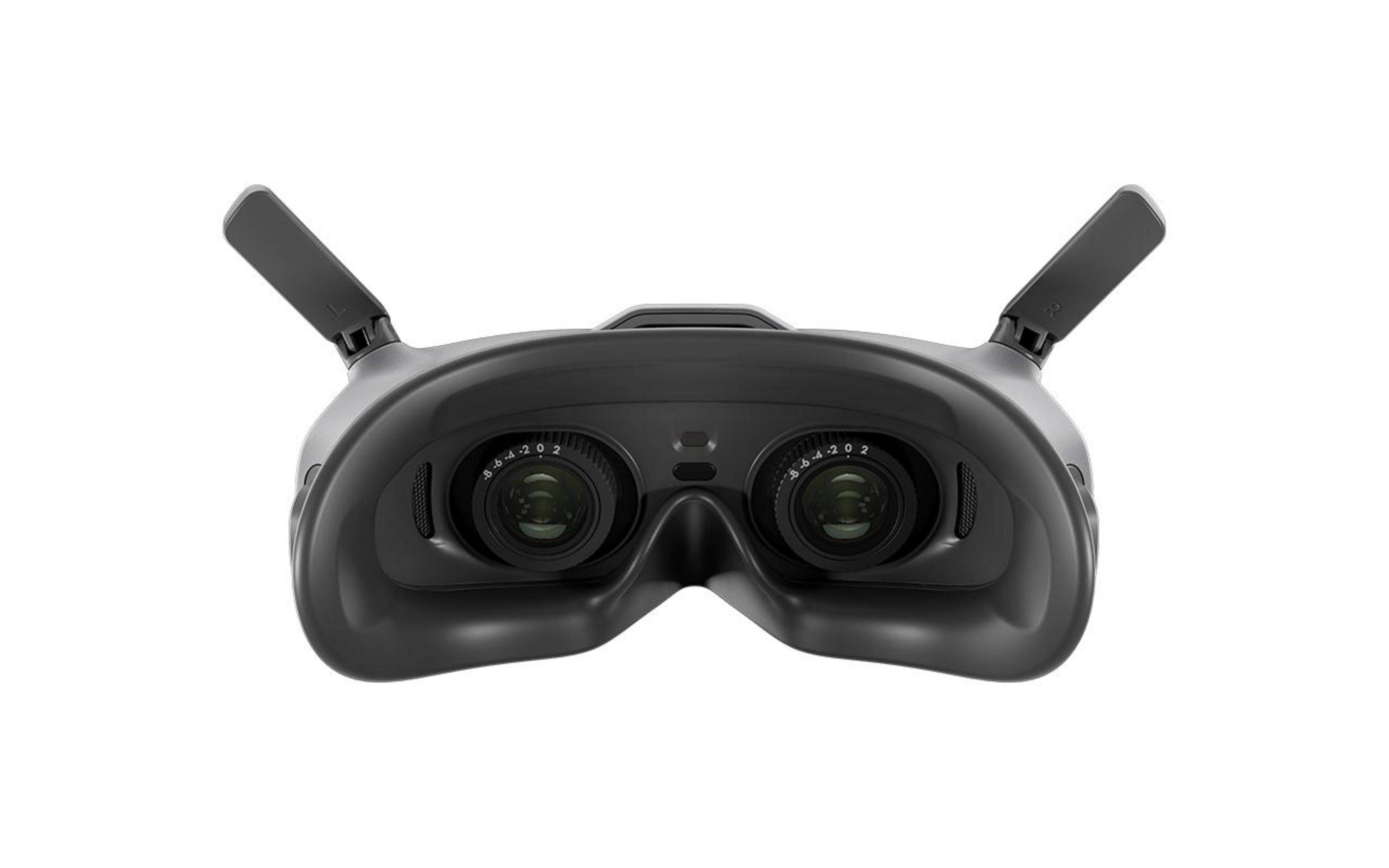 Schwarze FPV-Brille mit zwei Antennen und zwei Linsen. Sie sind für Drohnen konzipiert.