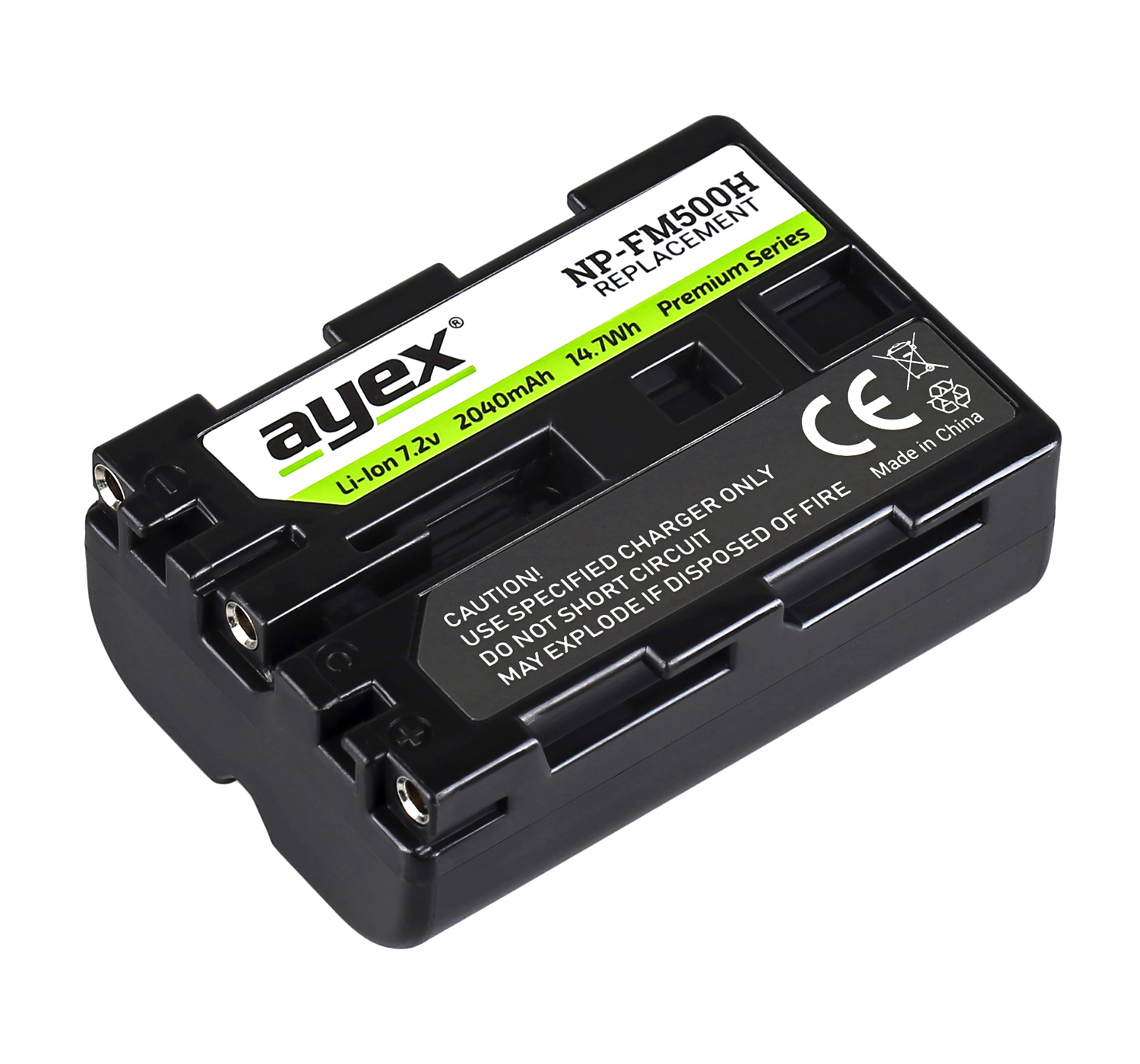 Schwarze Batterie mit weißem Etikett, Text und CE-Zeichen. Isoliert.