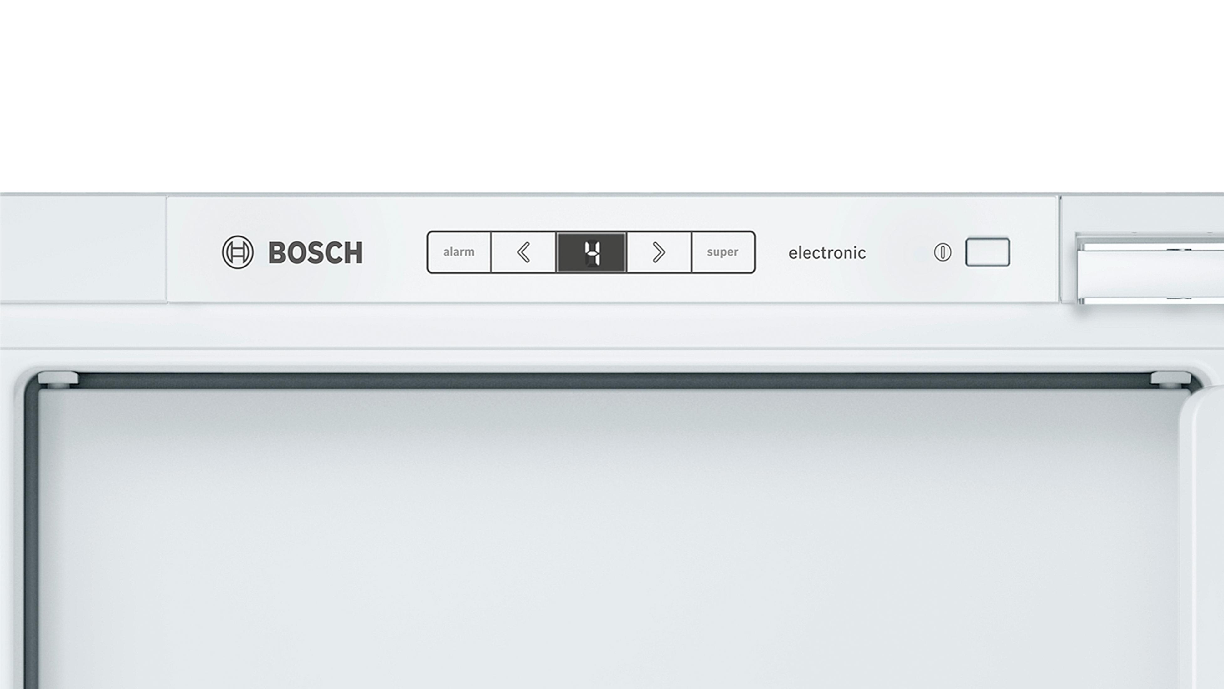Wit bedieningspaneel van de koelkast met display en knoppen, met Bosch-logo.