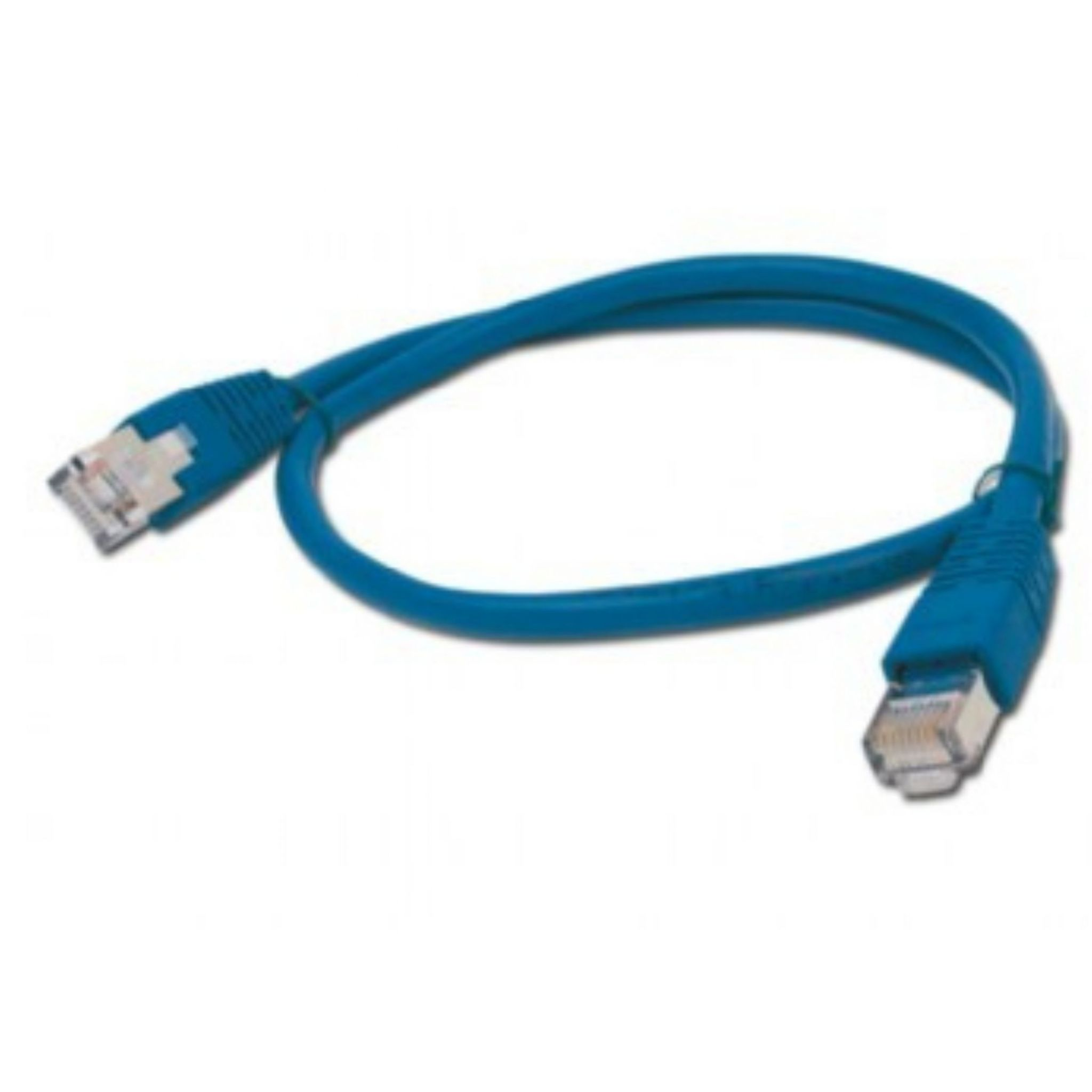 Câble Ethernet bleu avec connecteurs RJ45 aux deux extrémités, sur fond blanc.