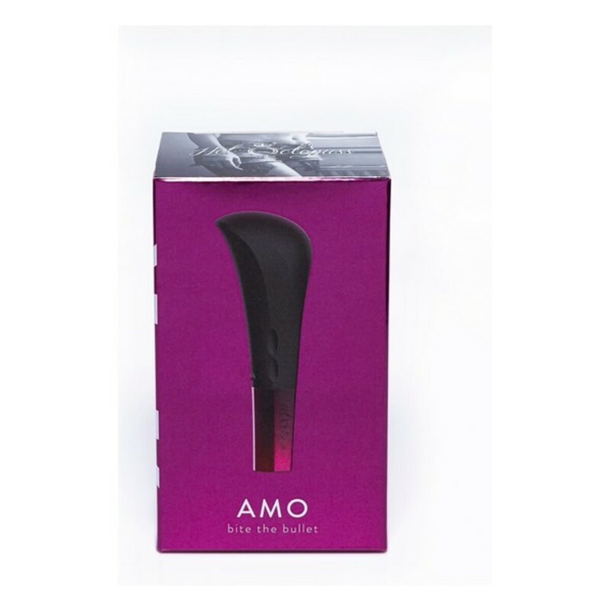 Caja con un juguete sexual negro y morado, con la palabra "AMO" en la parte delantera.