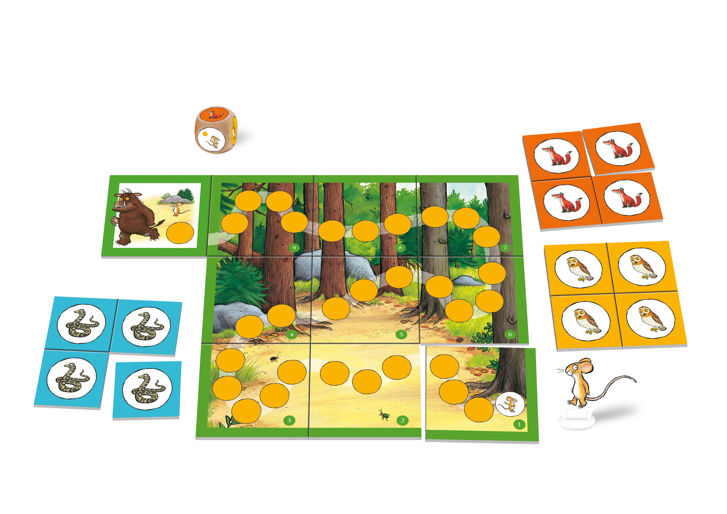 Brettspiel mit verschiedenen Teilen. Ein Würfel und Spielbrett sind sichtbar, mit Cartoon-Figuren.