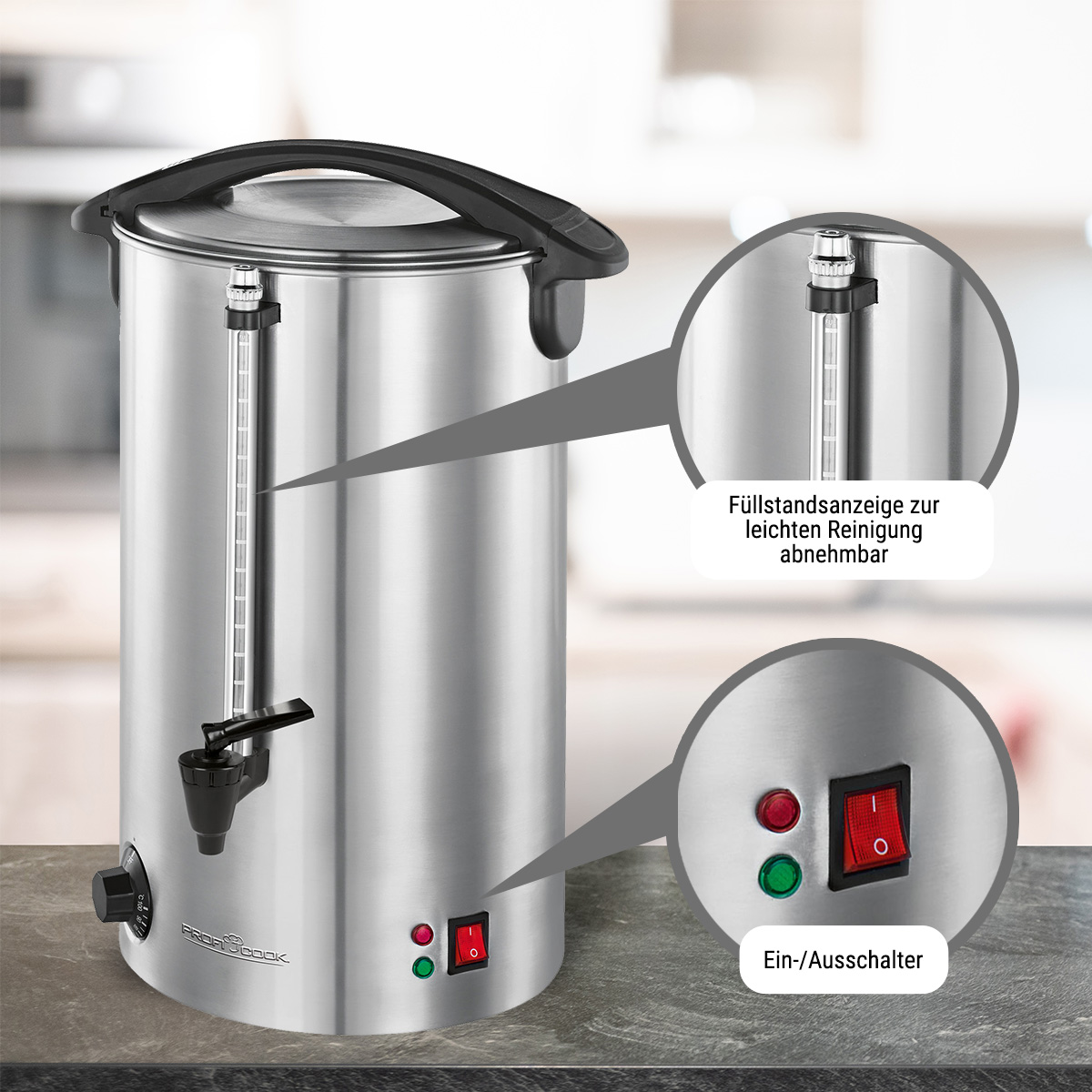 Ekspres do kawy ze stali nierdzewnej ze wskaźnikiem poziomu i przyciskami zasilania.