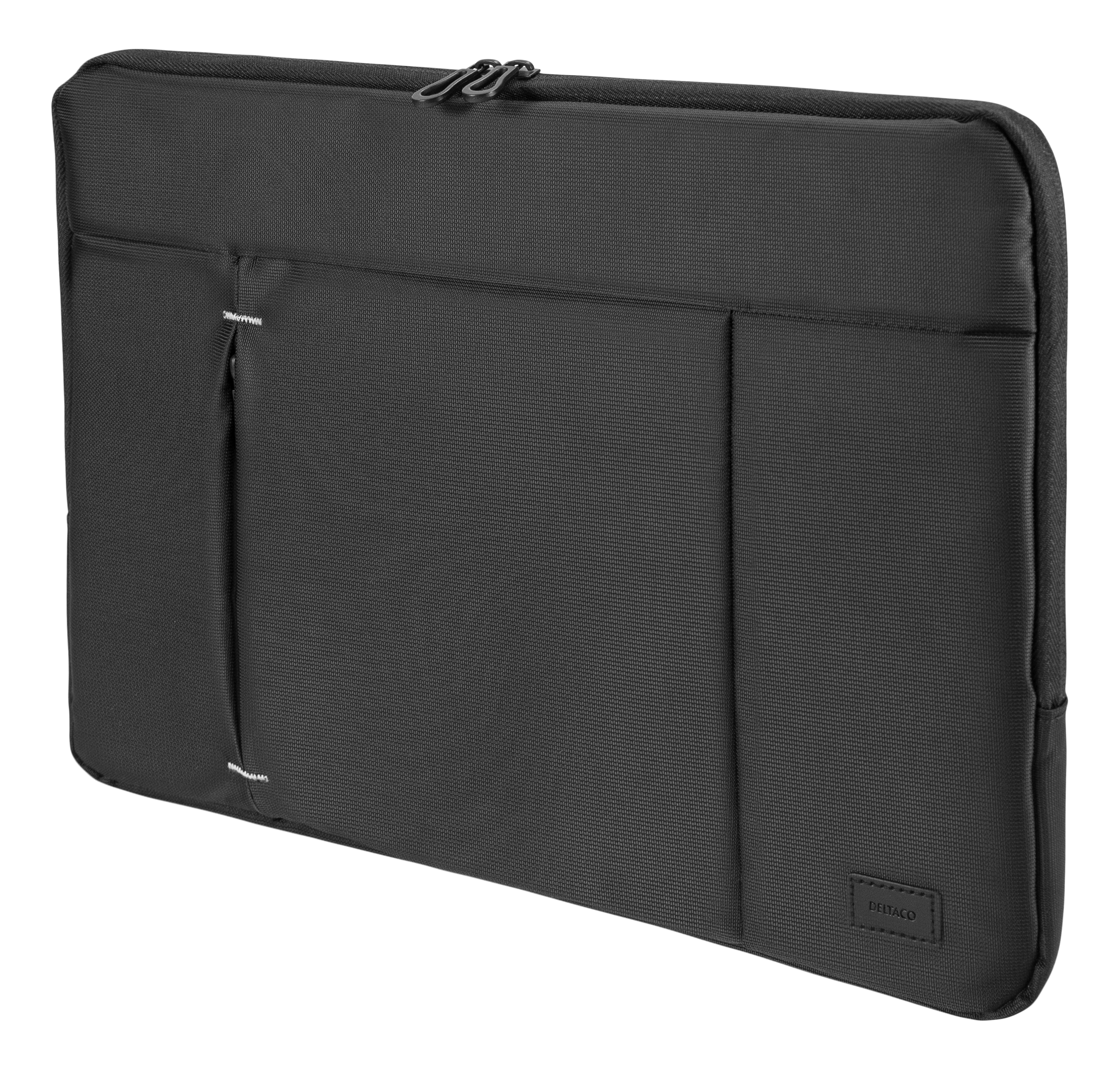Schwarze Laptoptasche mit Reißverschluss und Fronttasche. Liegt auf einer weißen Oberfläche.
