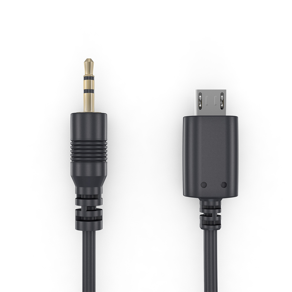 Schwarzes Audiokabel mit 3,5-mm-Klinke und Micro-USB-Anschluss. Weißer Hintergrund.