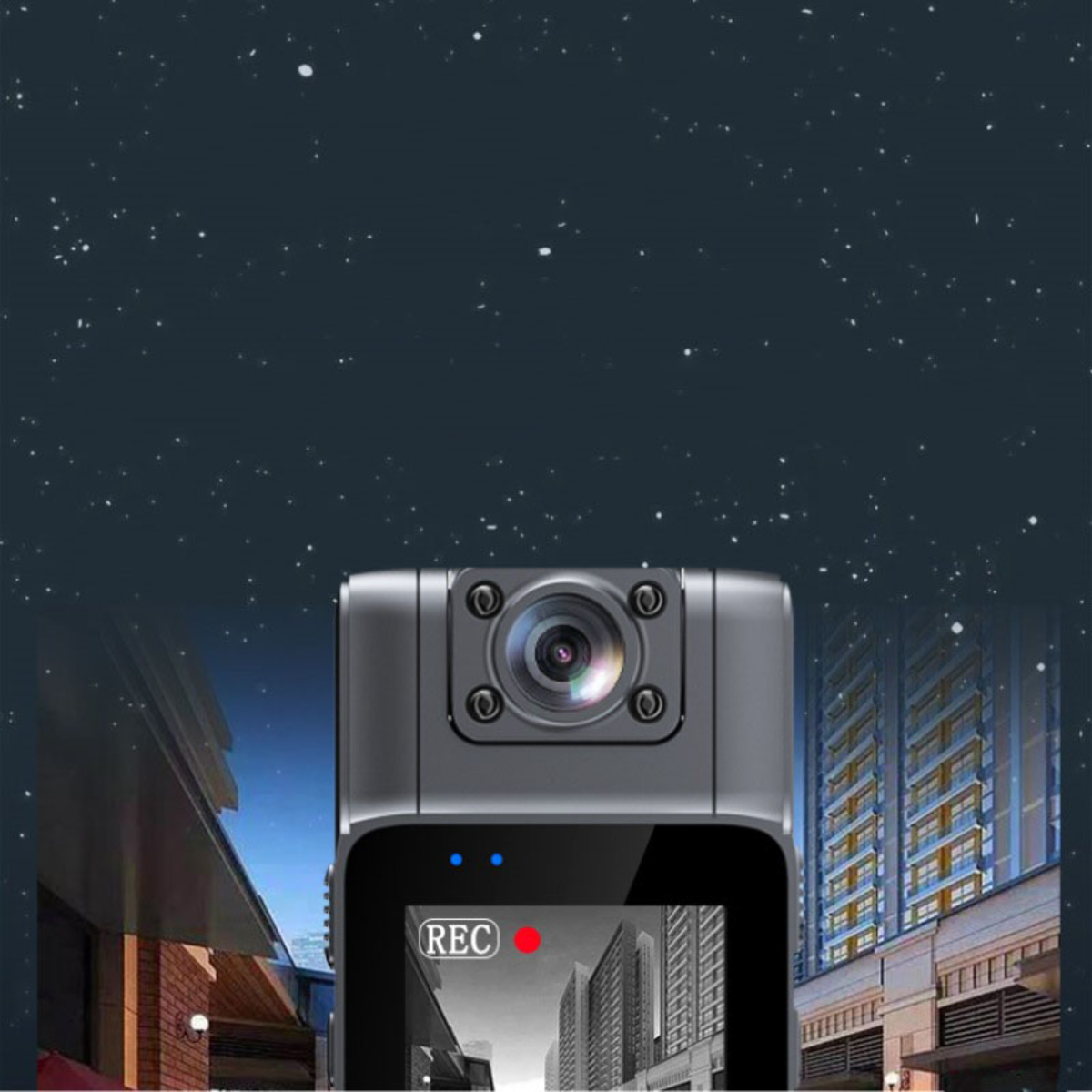 Eine Auto-Dashcam mit Bildschirm. Die Kamera hat ein Objektiv und REC in Rot. Gebäude und ein Sternenhimmel sind im Hintergrund.