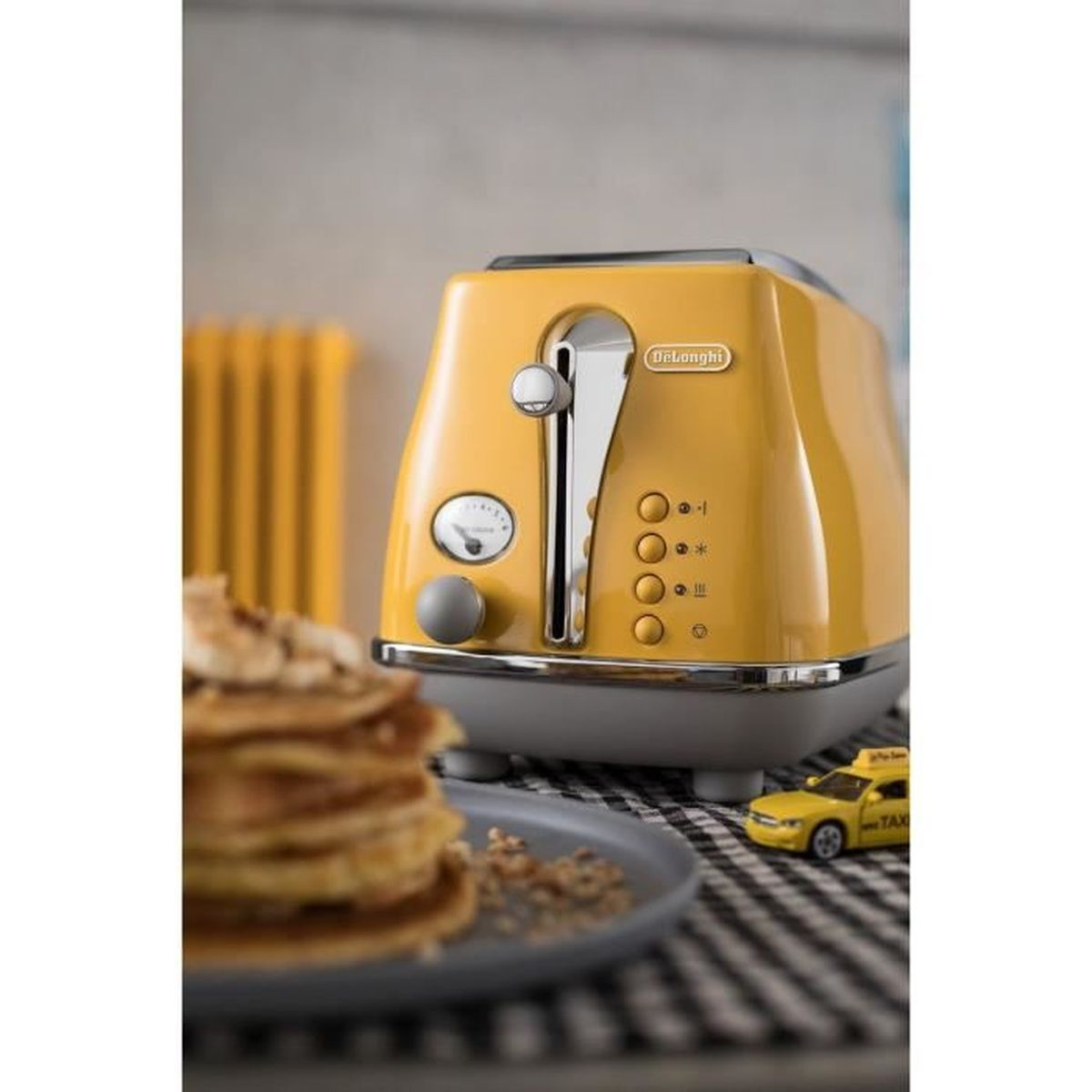 DELONGHI CTOC 2103 Y ICONA CAPITALS 2-SCHLITZ NEW YORK GELB Toaster Gelb (900 Watt, Schlitze: 2)