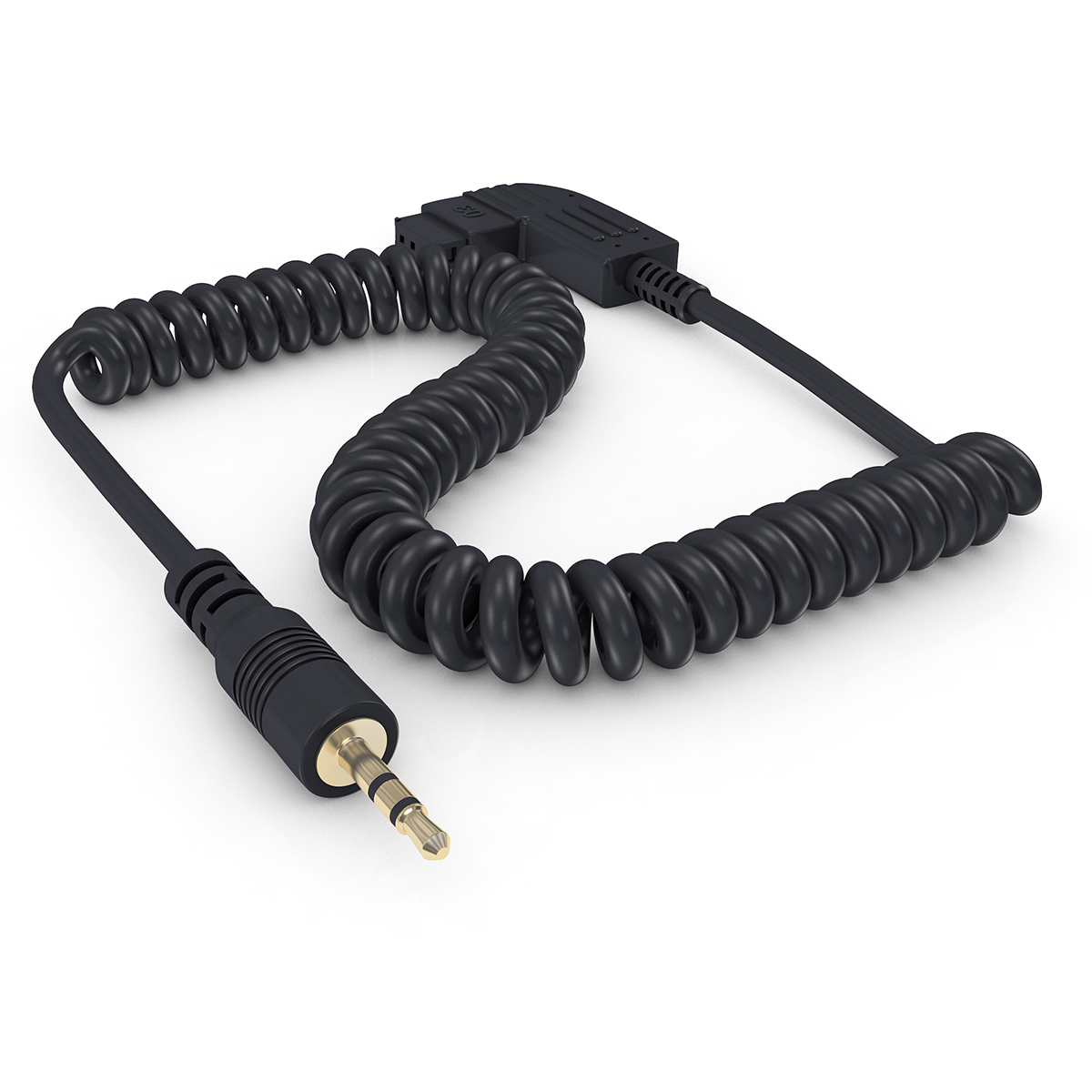 Ein schwarzes Spiralkabel mit einem 3,5-mm-Klinkenstecker an einem Ende und einem Stecker am anderen Ende, isoliert auf weißem Hintergrund.