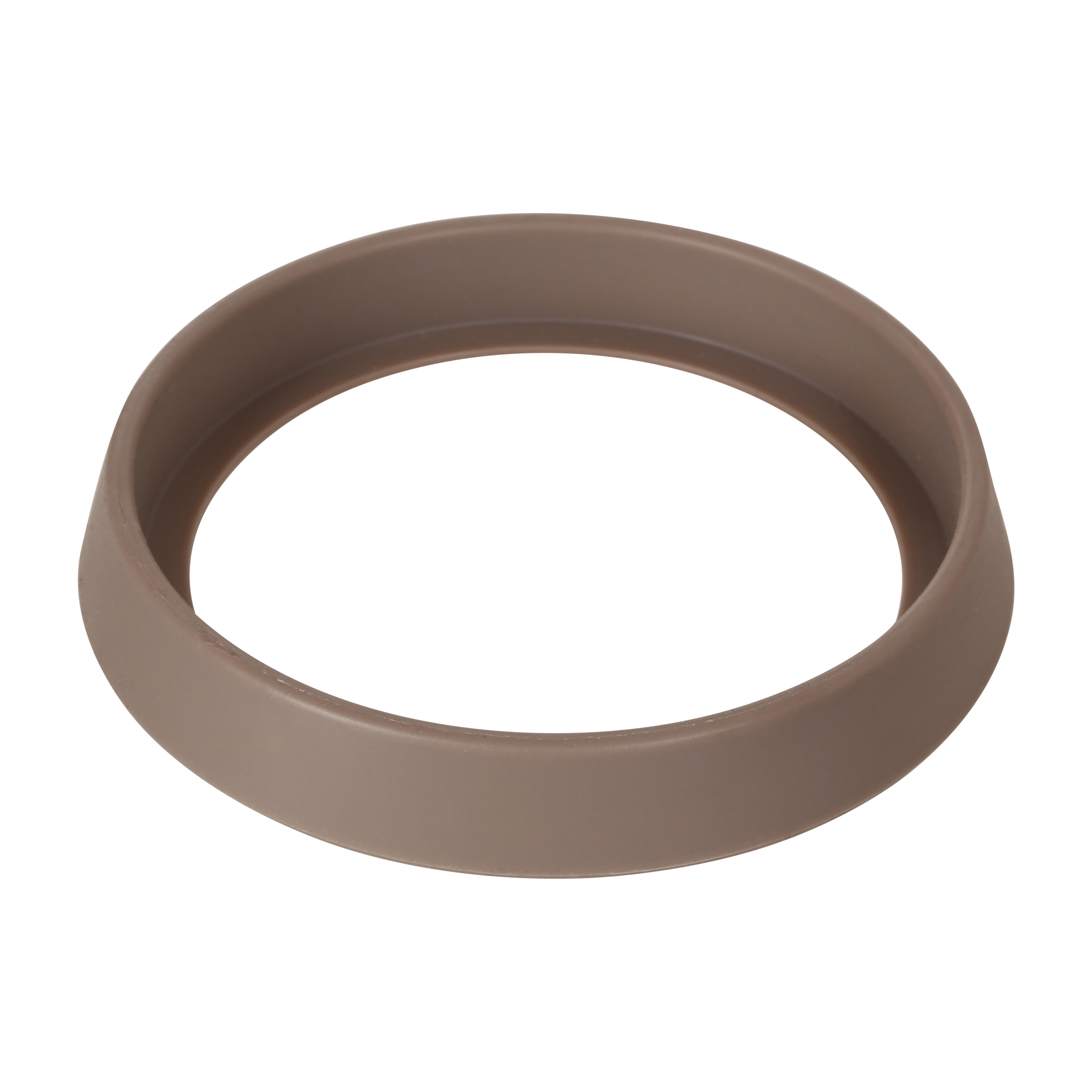 Hellbrauner Ring mit abgerundeter Oberseite und glatter, gewölbter Innenfläche, isoliert auf weißem Hintergrund.