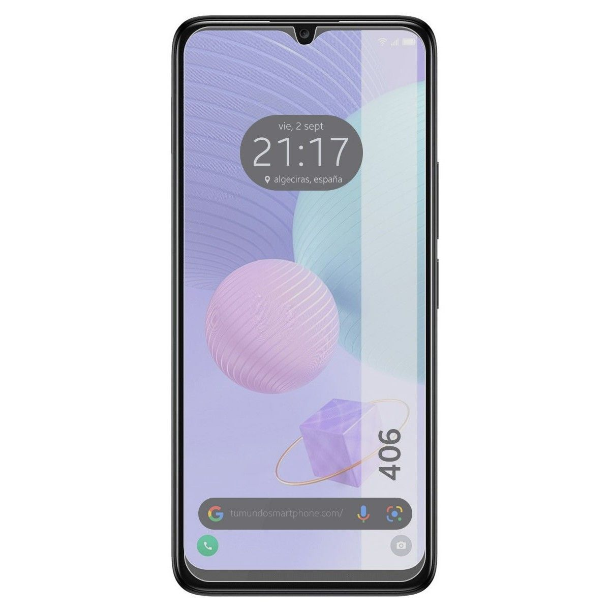 Smartphone nero con schermo che mostra data e ora, con sfondo che mostra un pianeta e un cubo.