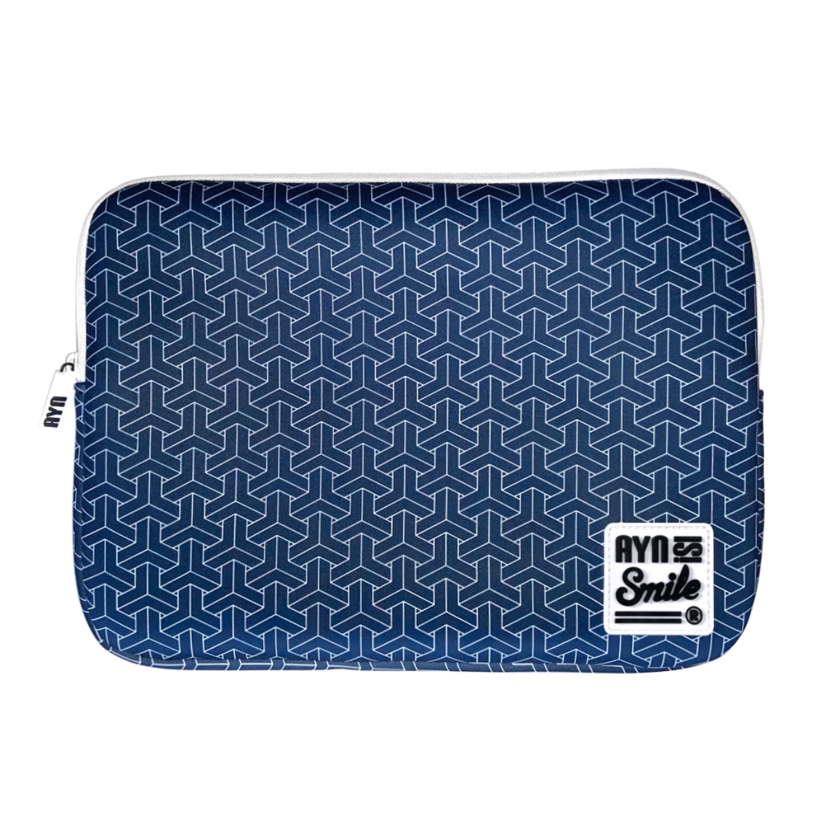 Funda para portátil con un patrón geométrico azul y la marca AYN Smile.