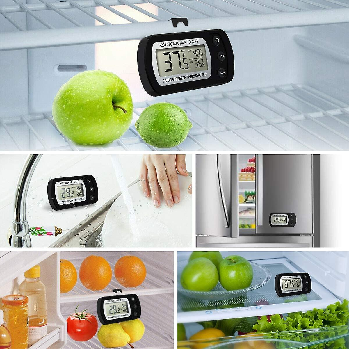 Thermometer im Kühlschrank zeigt 37,5 Grad. Äpfel und Limetten liegen auf den Regalen.