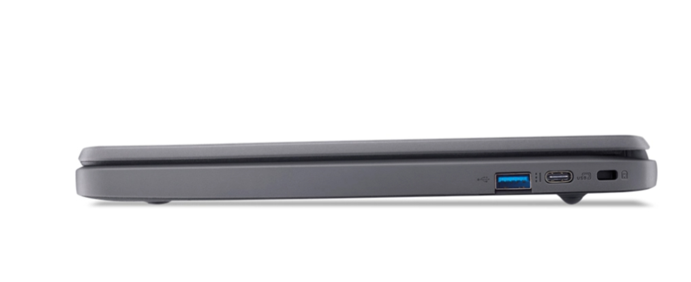 La vista laterale di un laptop grigio che mostra le porte, tra cui USB e una porta di ricarica.
