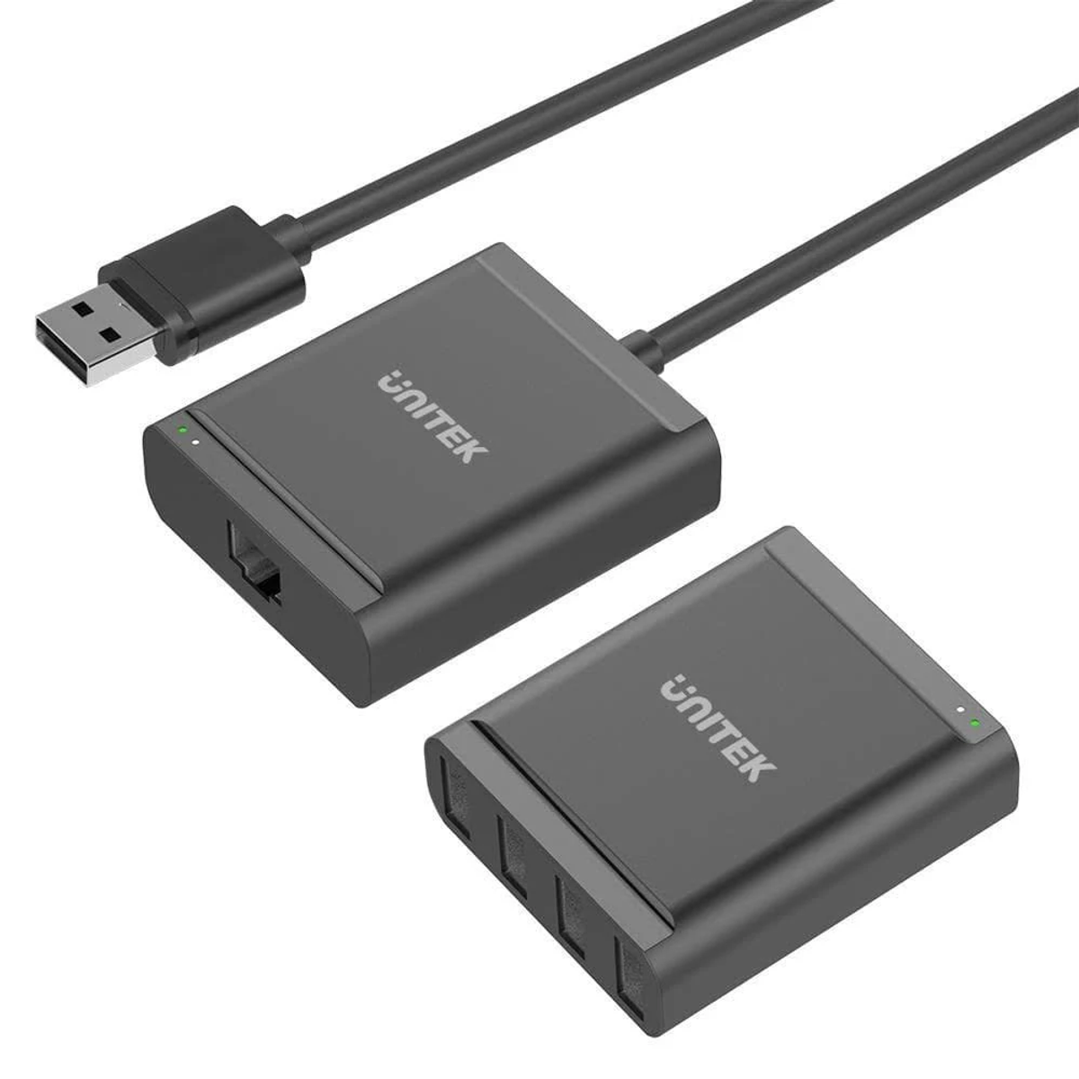 Hub USB Unitek grigio con quattro porte USB e porta Ethernet. Cavo USB collegato.