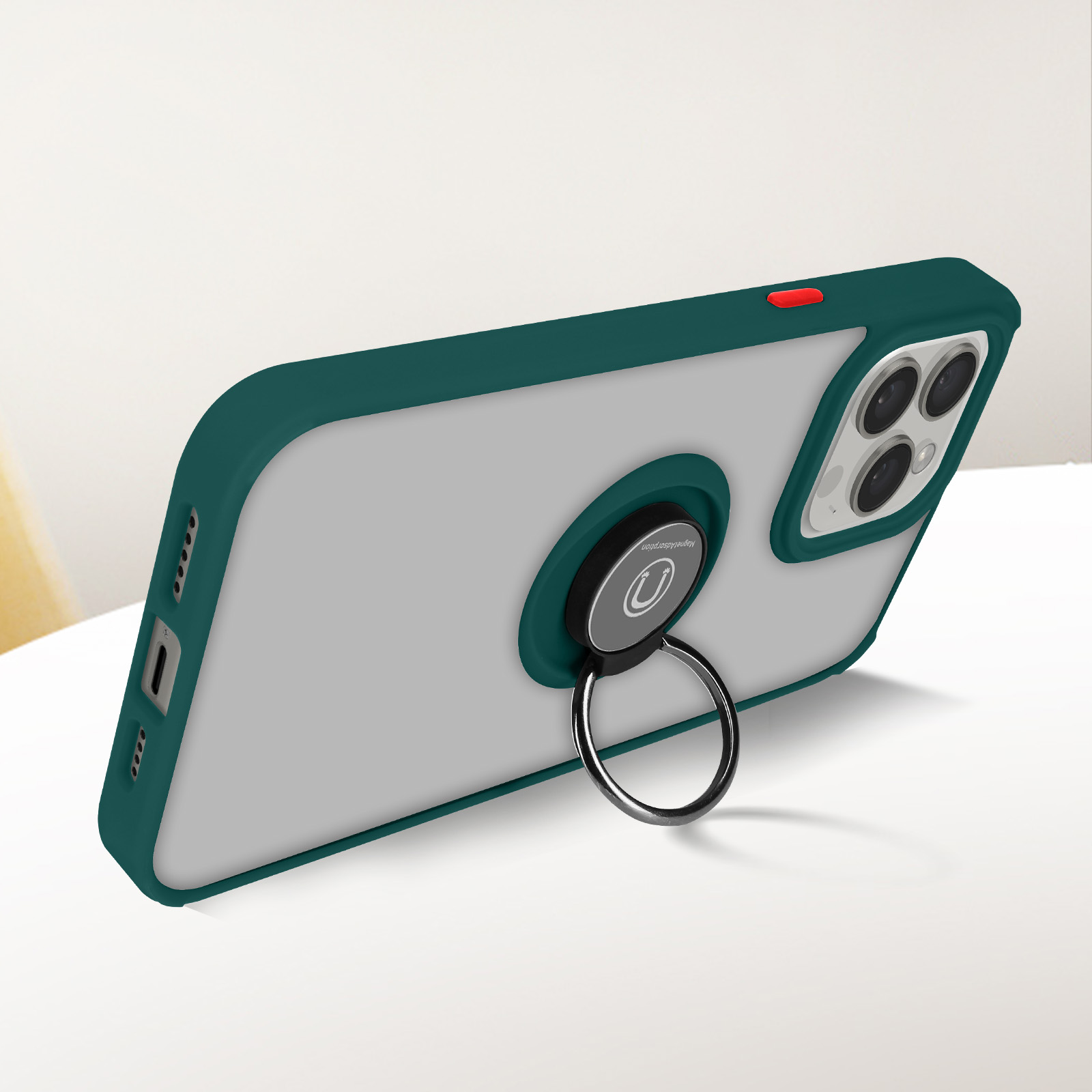 Una custodia per telefono verde con un anello di supporto. La custodia è su una superficie bianca.