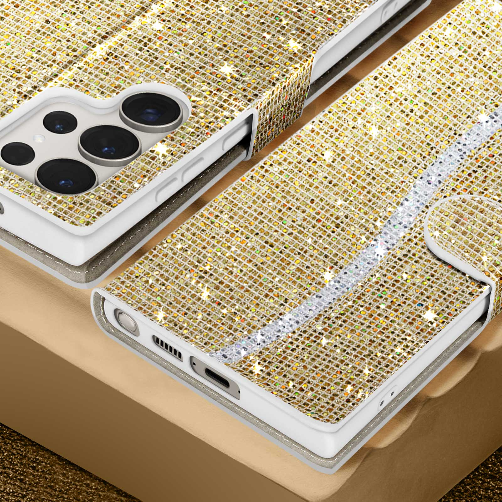 Custodia dorata per telefono con cristalli scintillanti, che mostra il telefono e la cover.