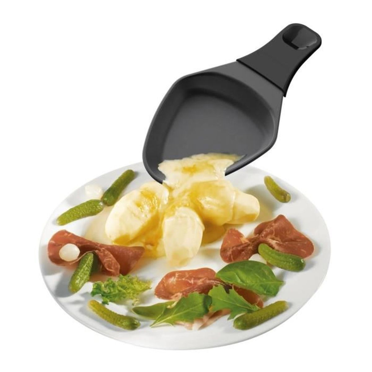 Naczynie do raclette wypełnione roztopionym serem, otoczone produktami spożywczymi.