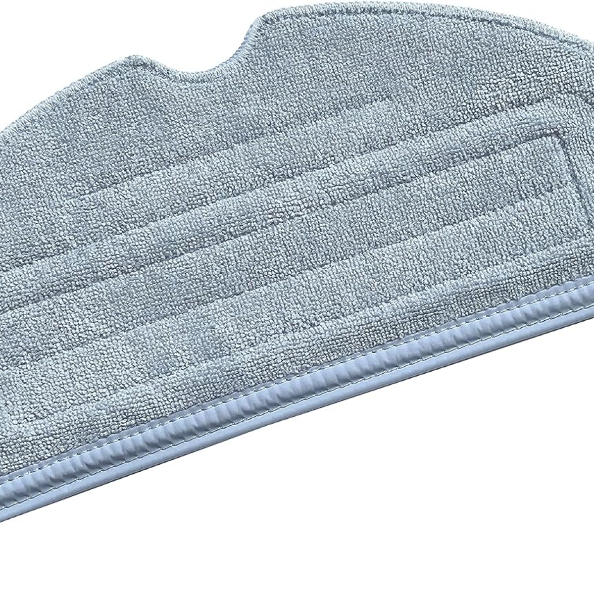 Jasnoniebieska nakładka do mopa z mikrofibry. Prostokątny kształt z teksturowaną powierzchnią i białą obwódką.