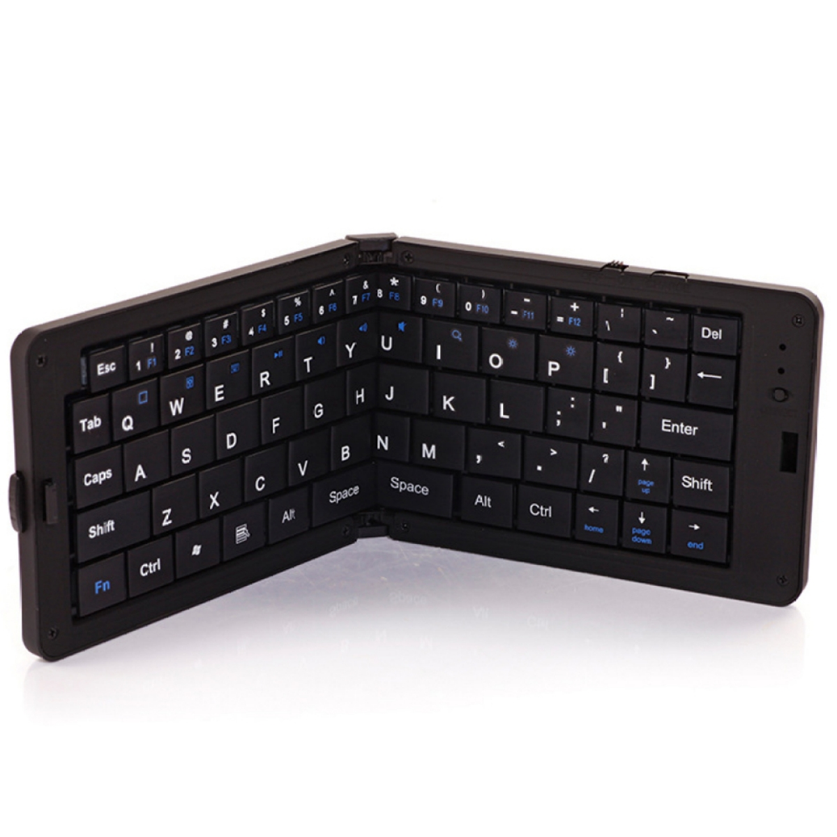 Schwarze Falt-Tastatur, offen und angewinkelt. Weißer Hintergrund.